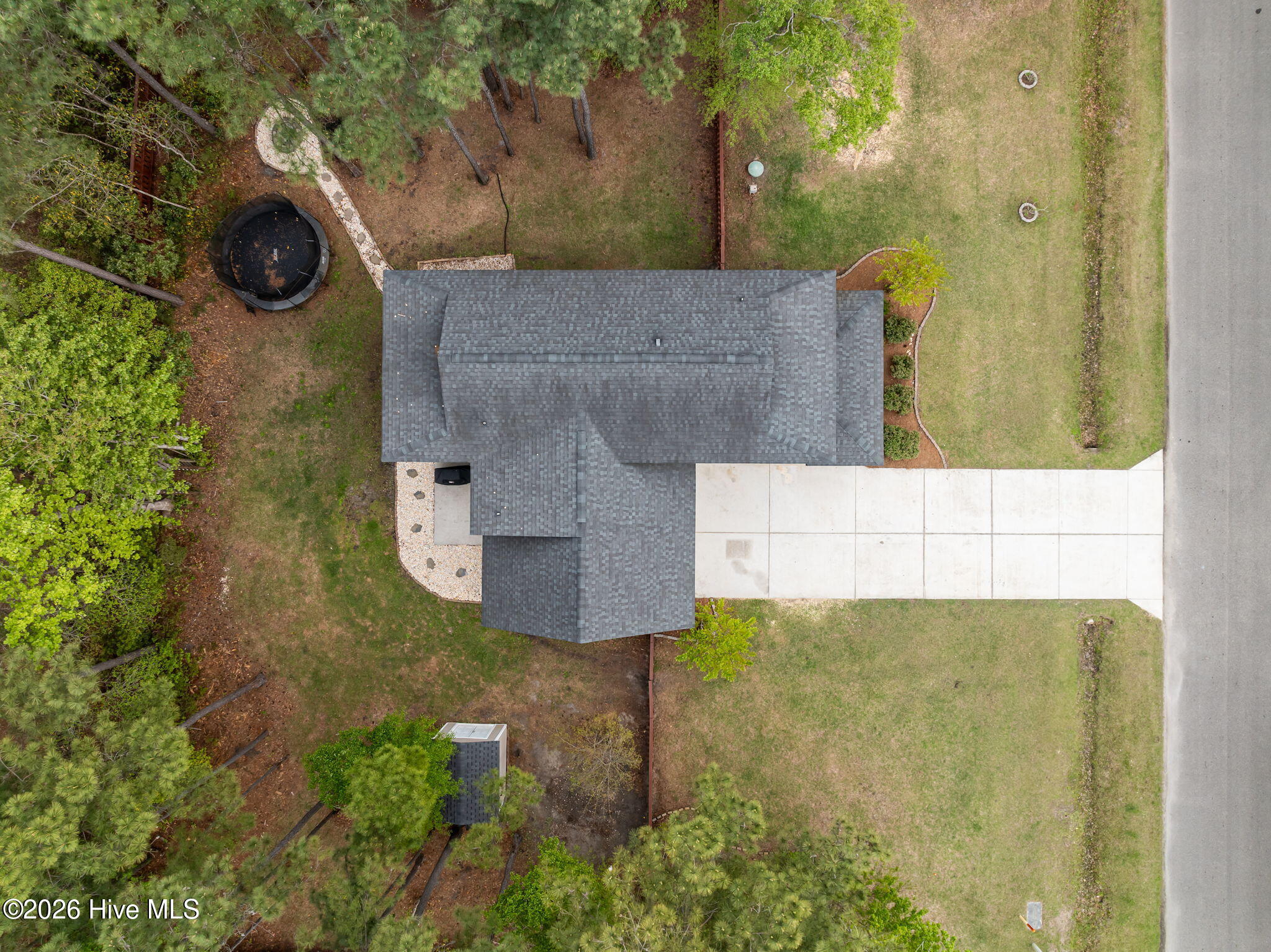 100565759 | Photo 48