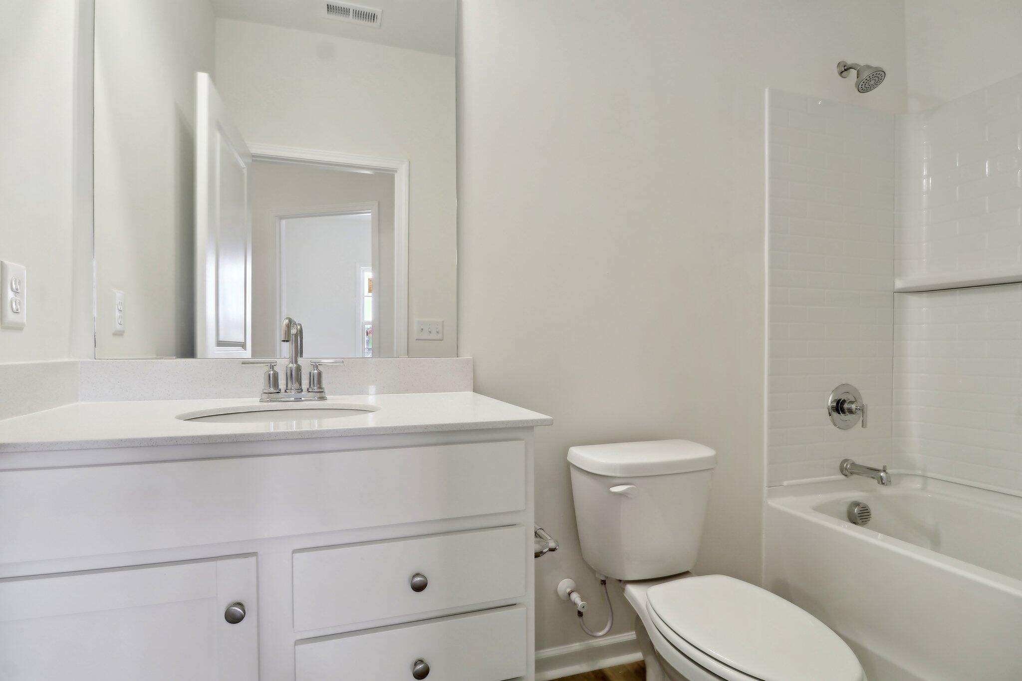 45-web-or-mls-Flat Coat Ln-031
