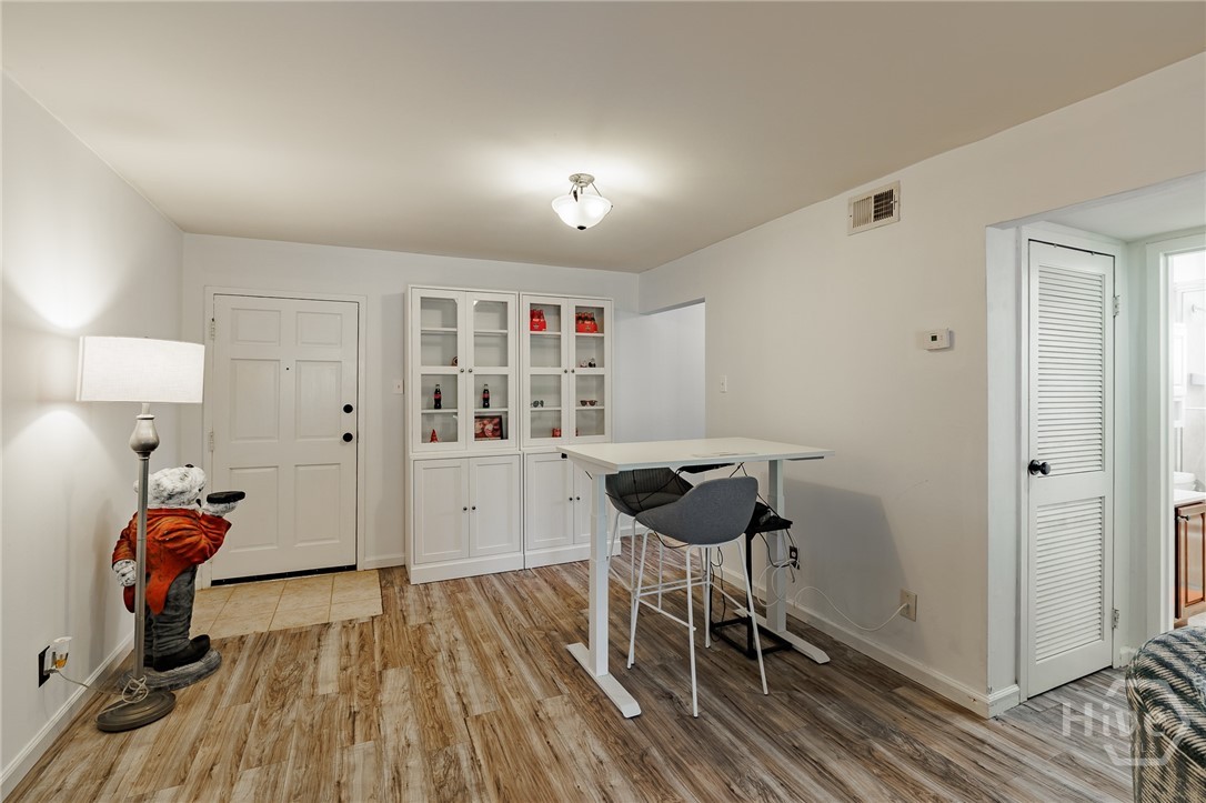 250 Little Street A209