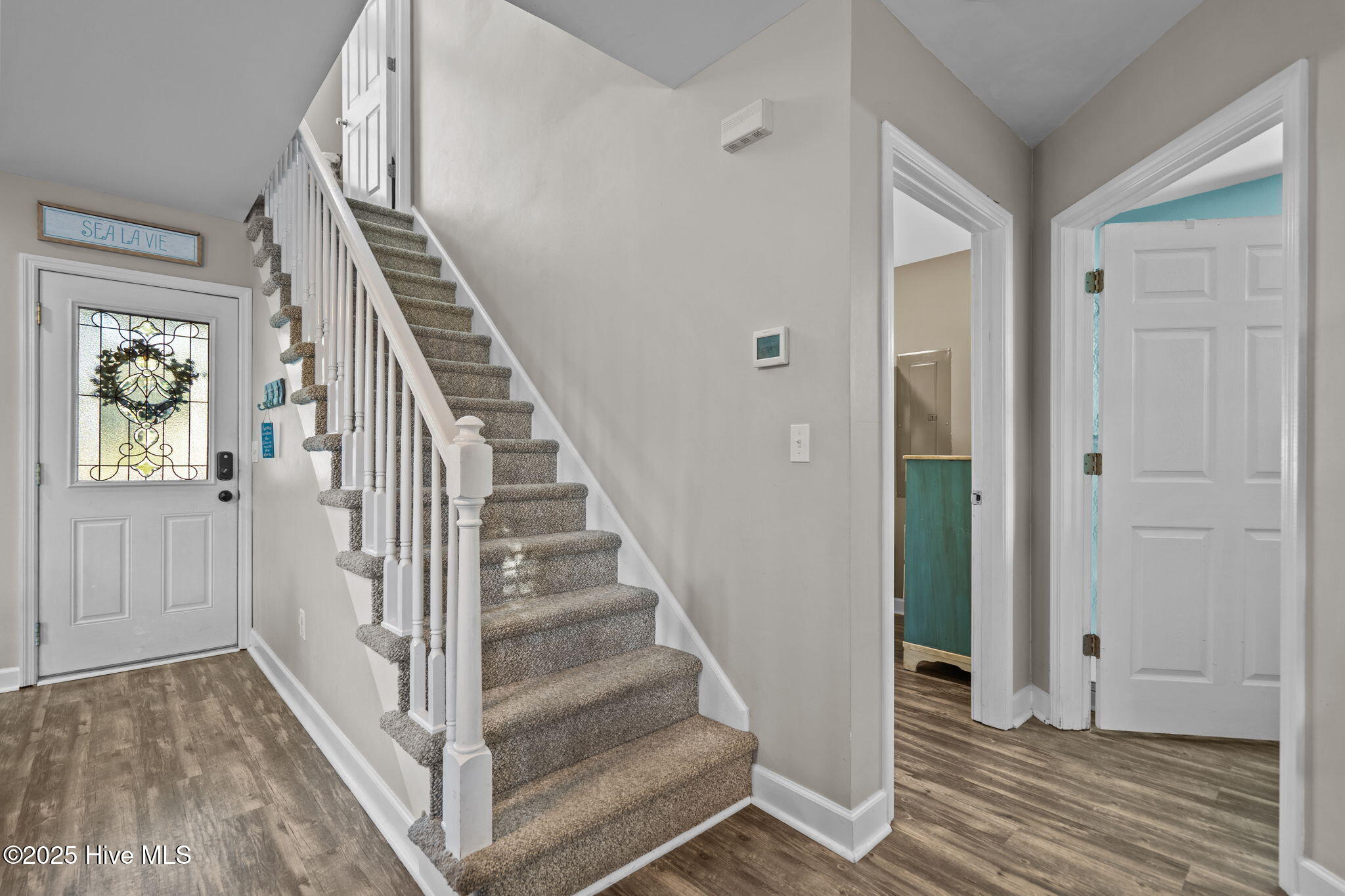 100537146 | Photo 22