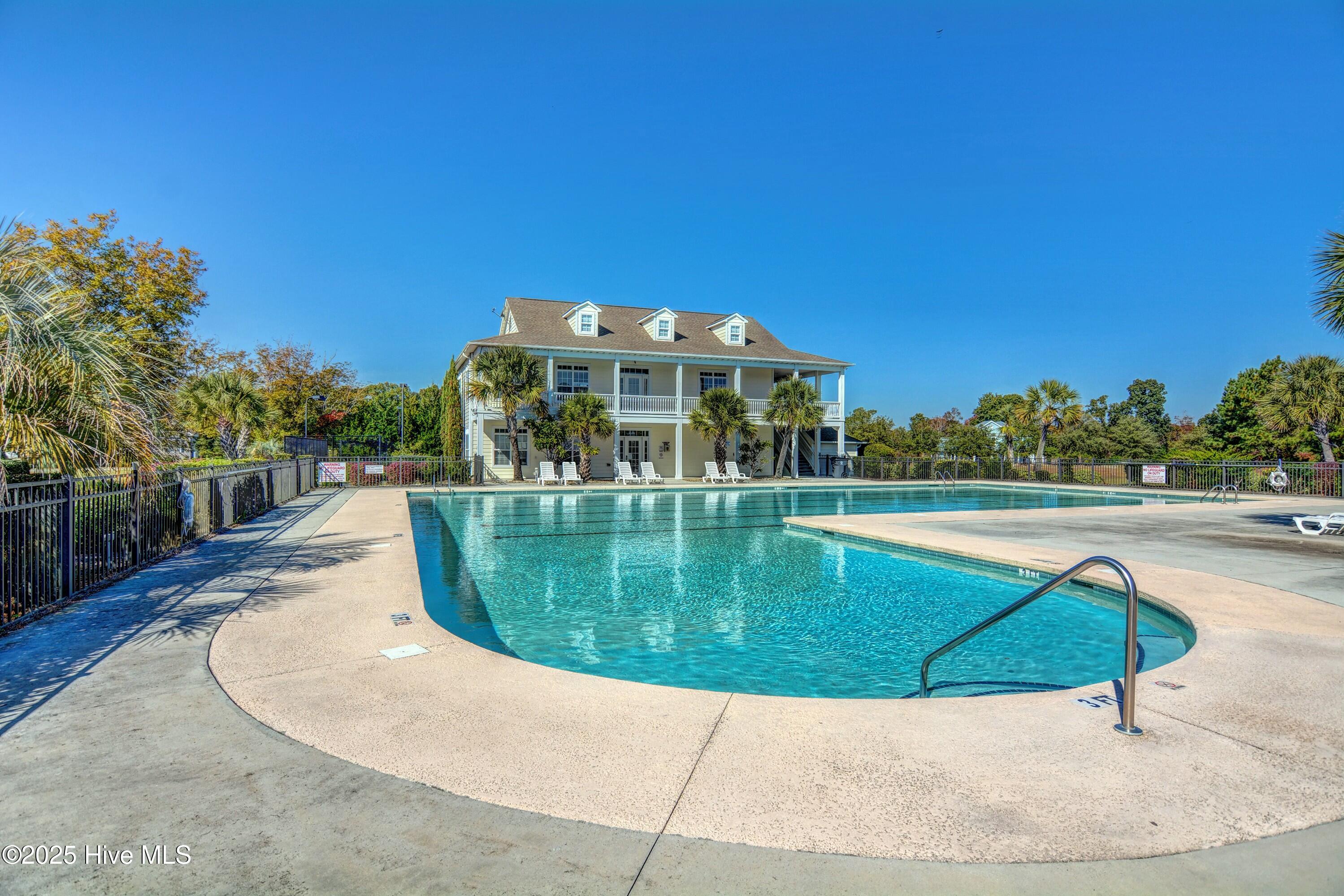 154 Cotherstone Court, Hampstead, NC, 28443