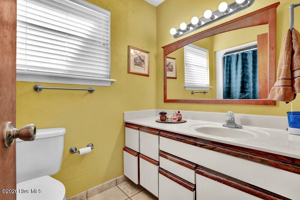 100556294 | Photo 20