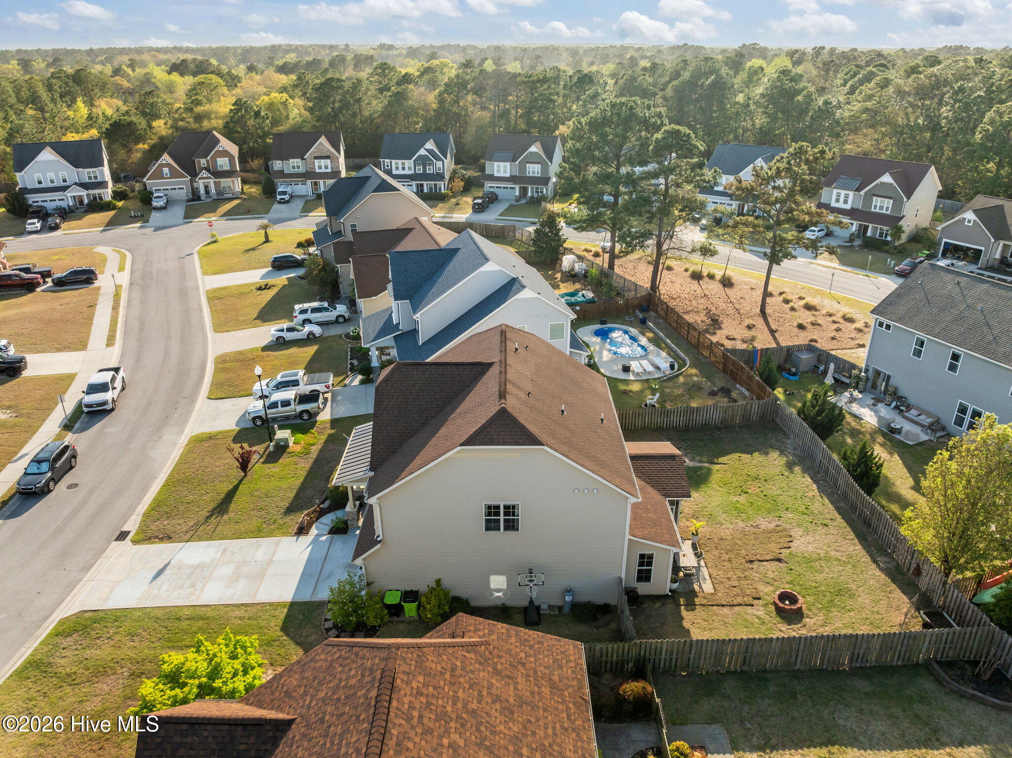 100564669 | Photo 45