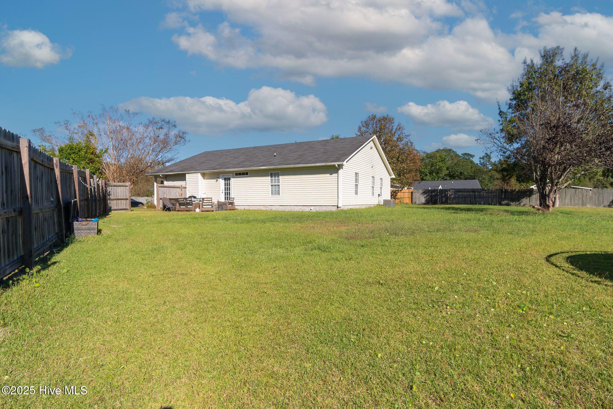 100537602 | Photo 31