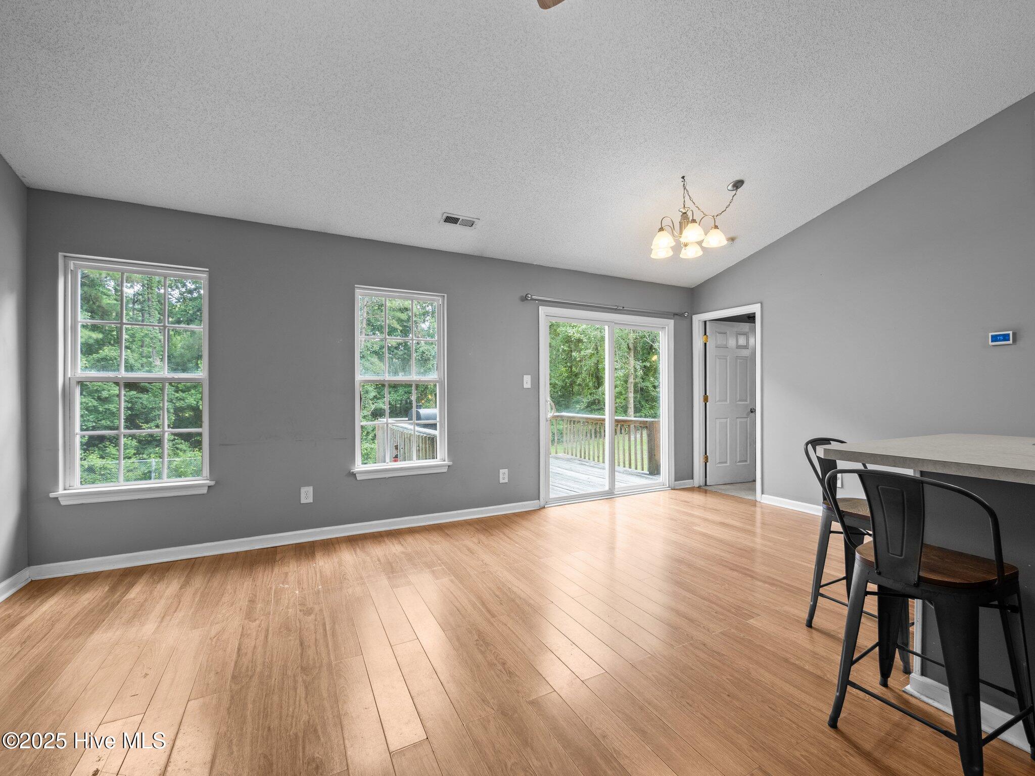 404 Silo Court, Hubert, NC 28539 – photo 7: 34-web-or-mls-P7011724