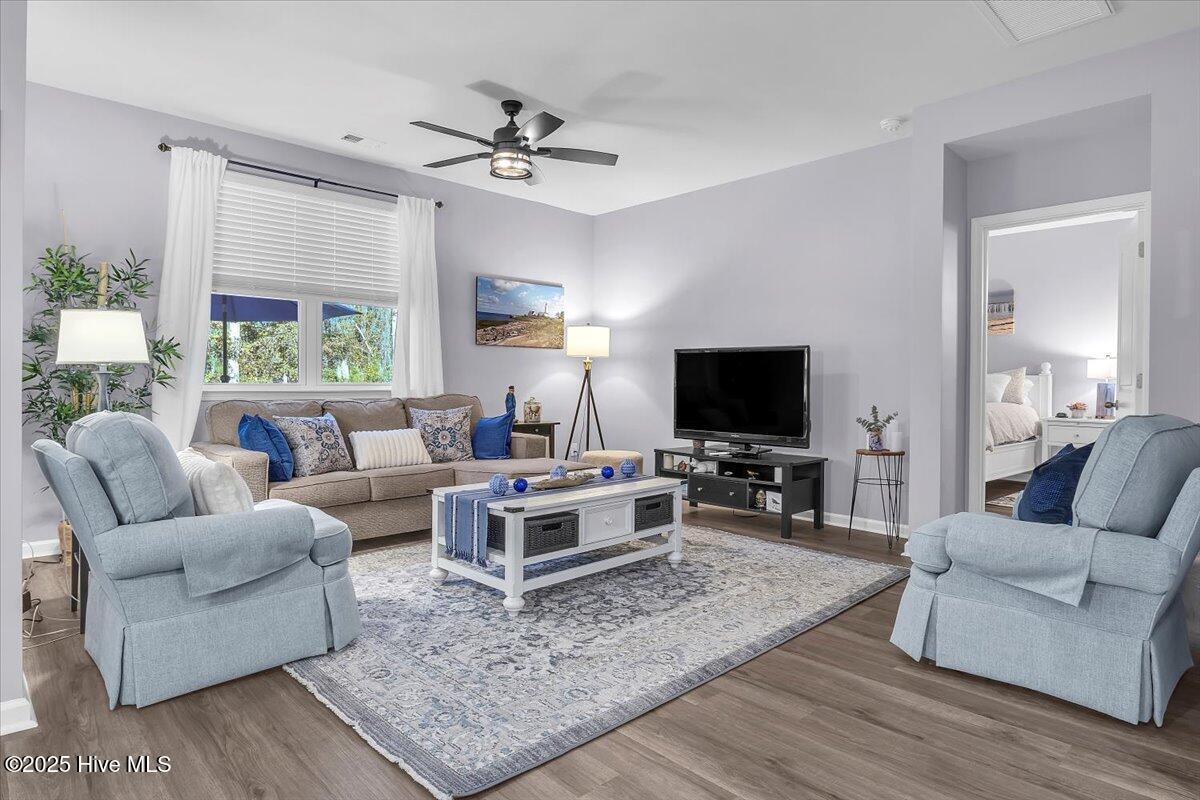 100539995 | Photo 19