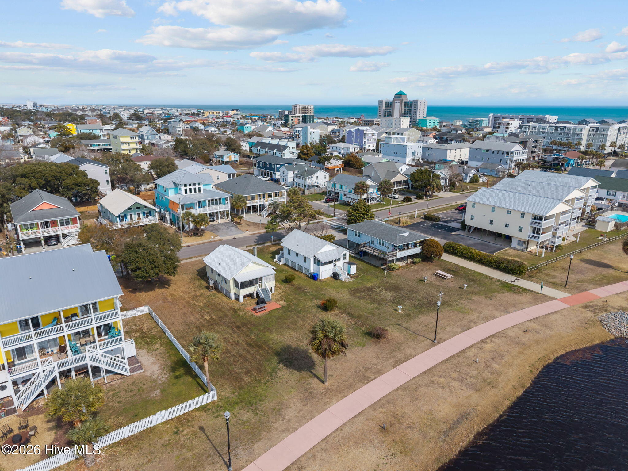 305 Atlanta Avenue, Carolina Beach, NC, 28428