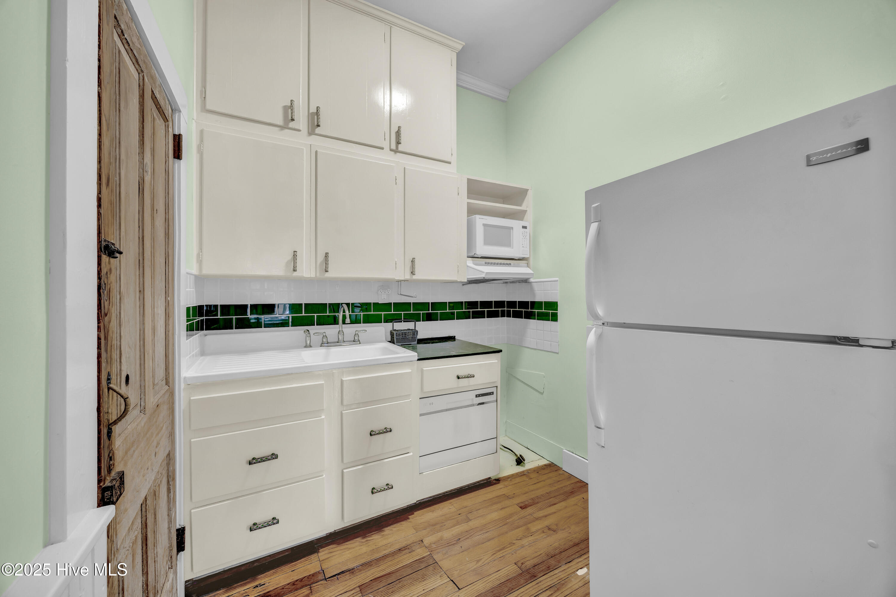 Shirley Johnson - MLS Number: 100543390