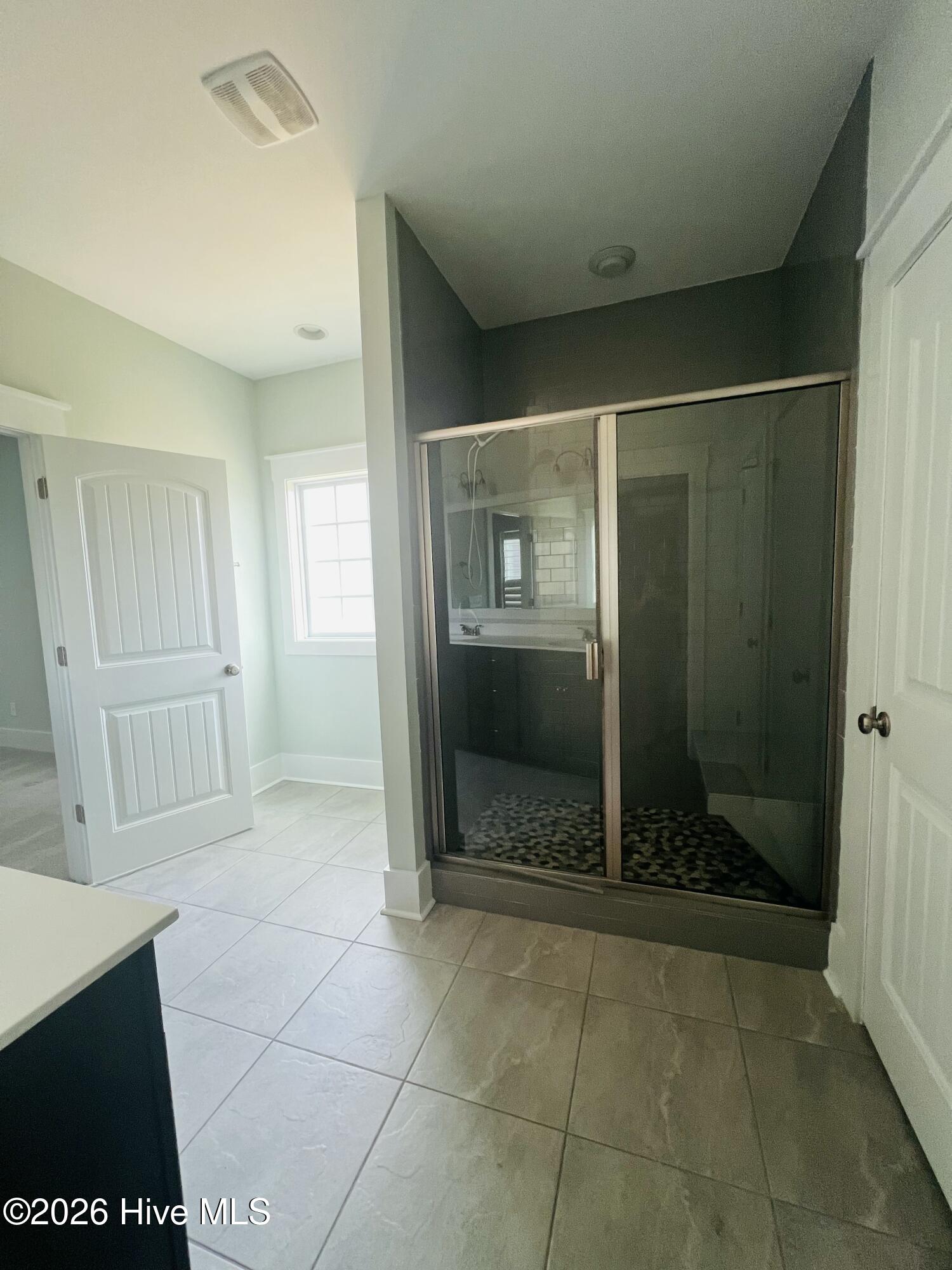 100559549 | Photo 18