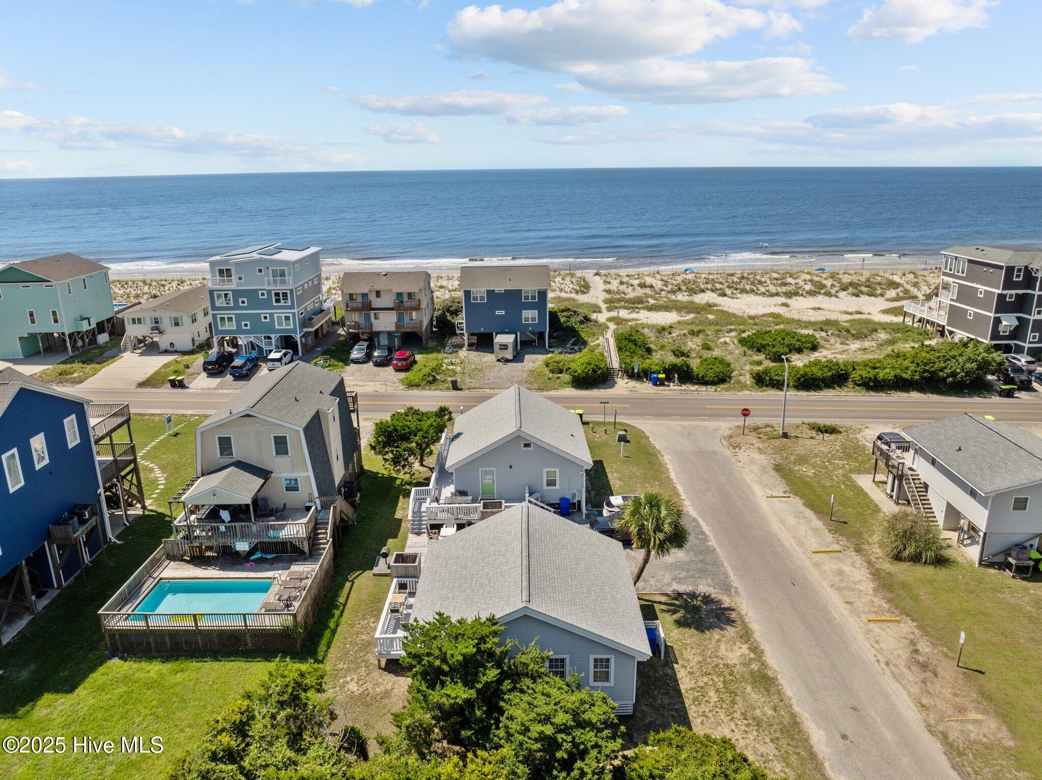 100537194 | Photo 93