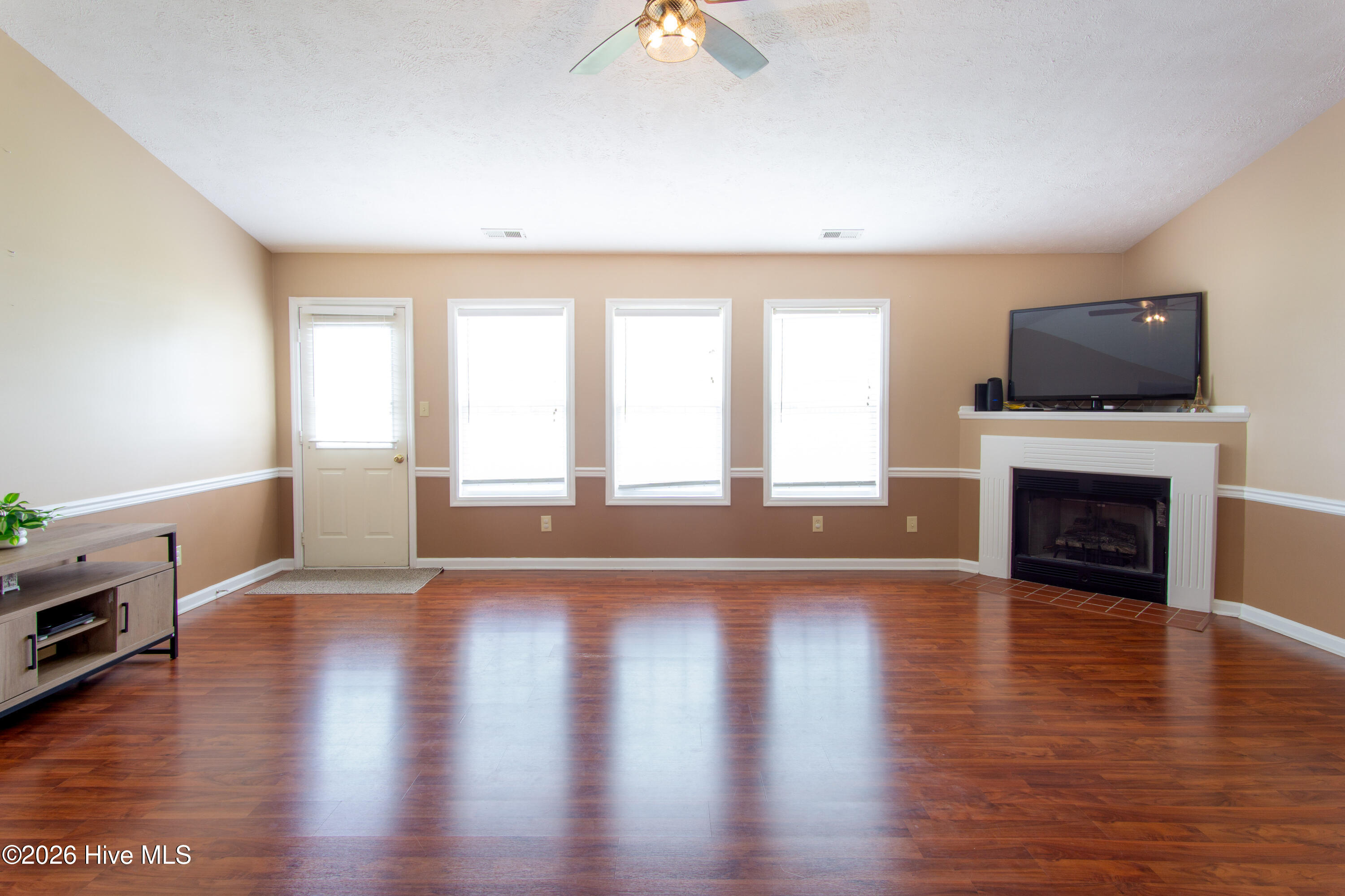 1010 Locust Court,Havelock