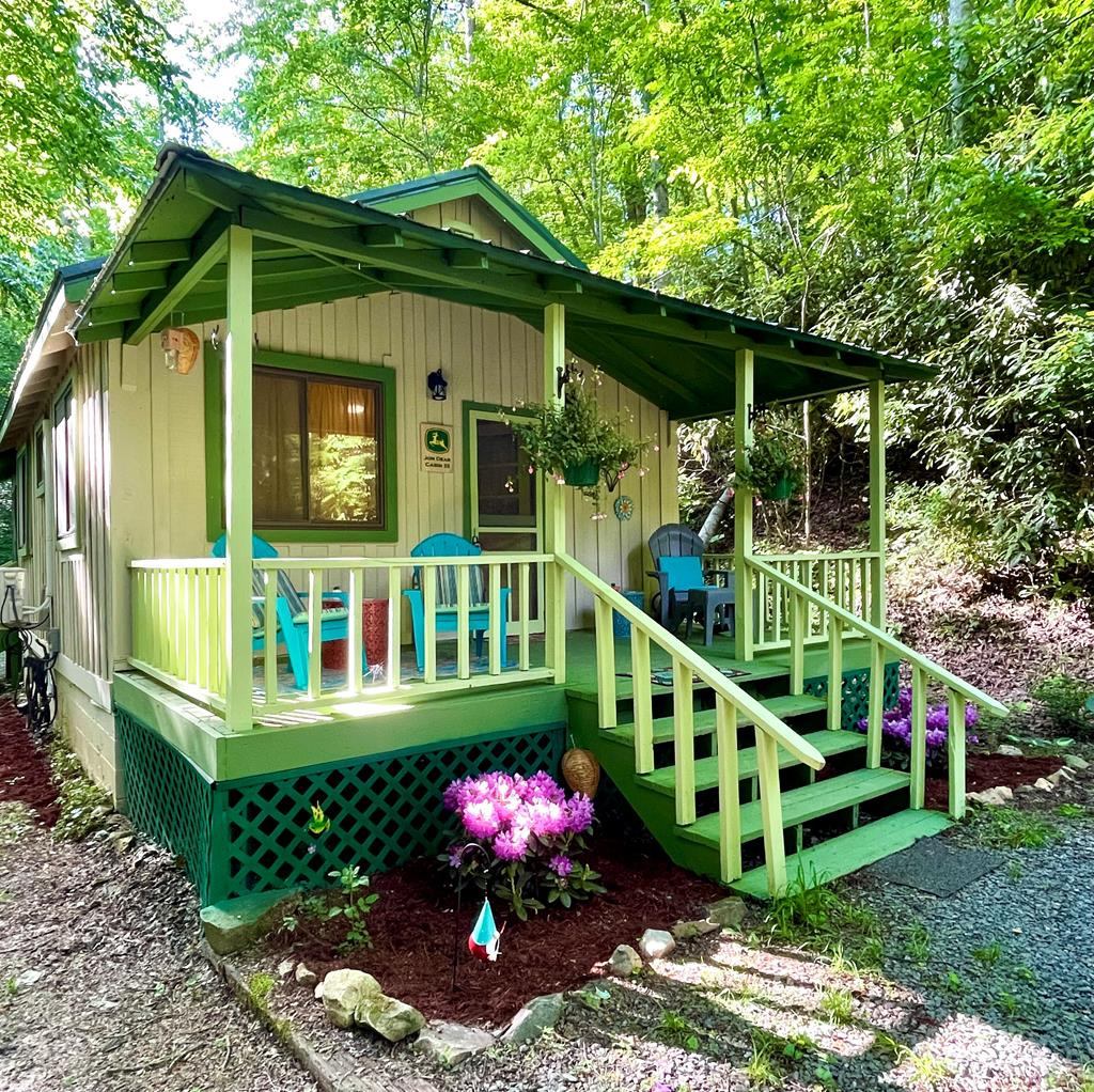 Homes for sale in Bryson City, NC | 180 Valley Ln, Bryson City, NC 28713 | MLS# 98543971
