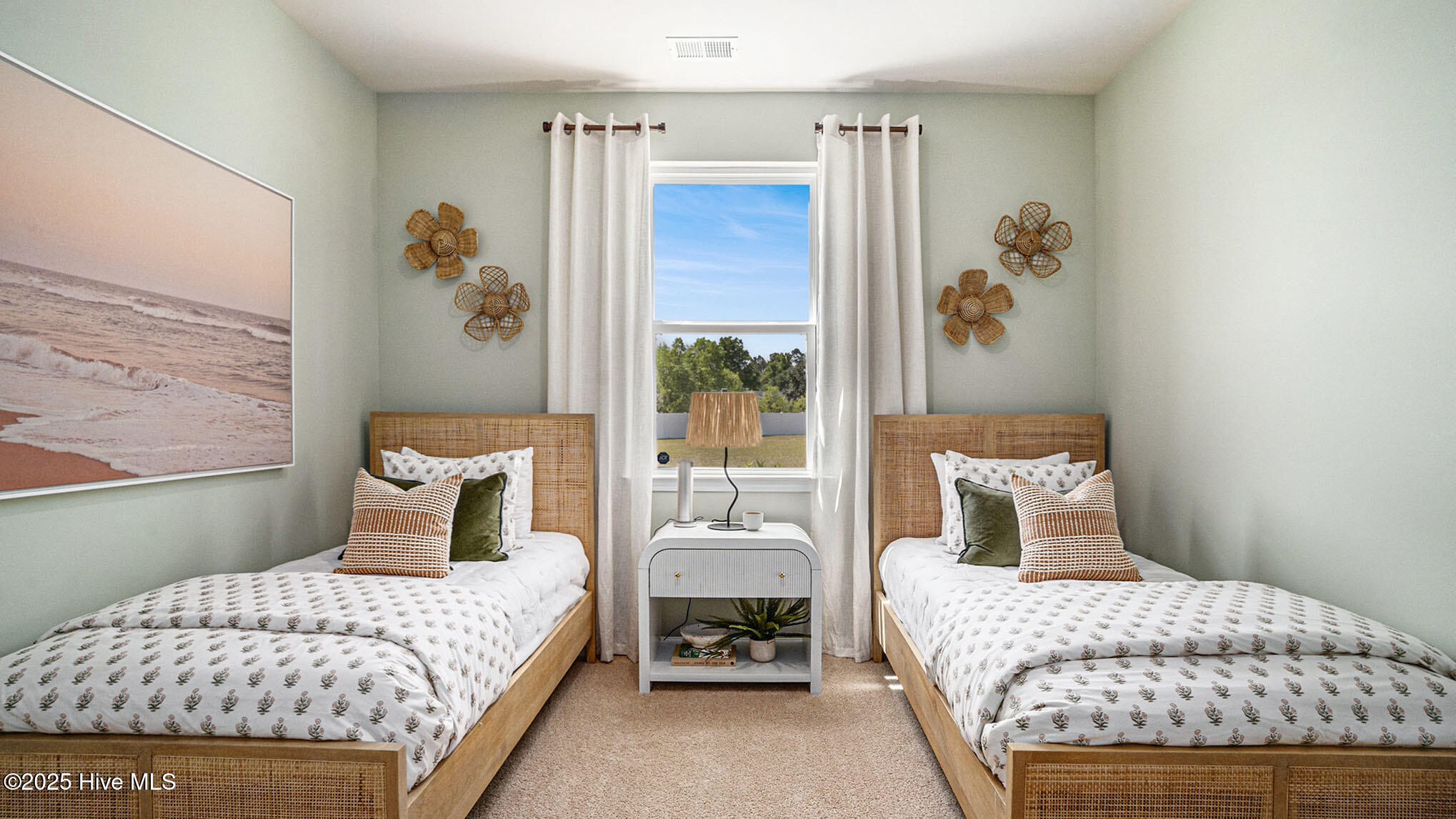 100555326 | Photo 19