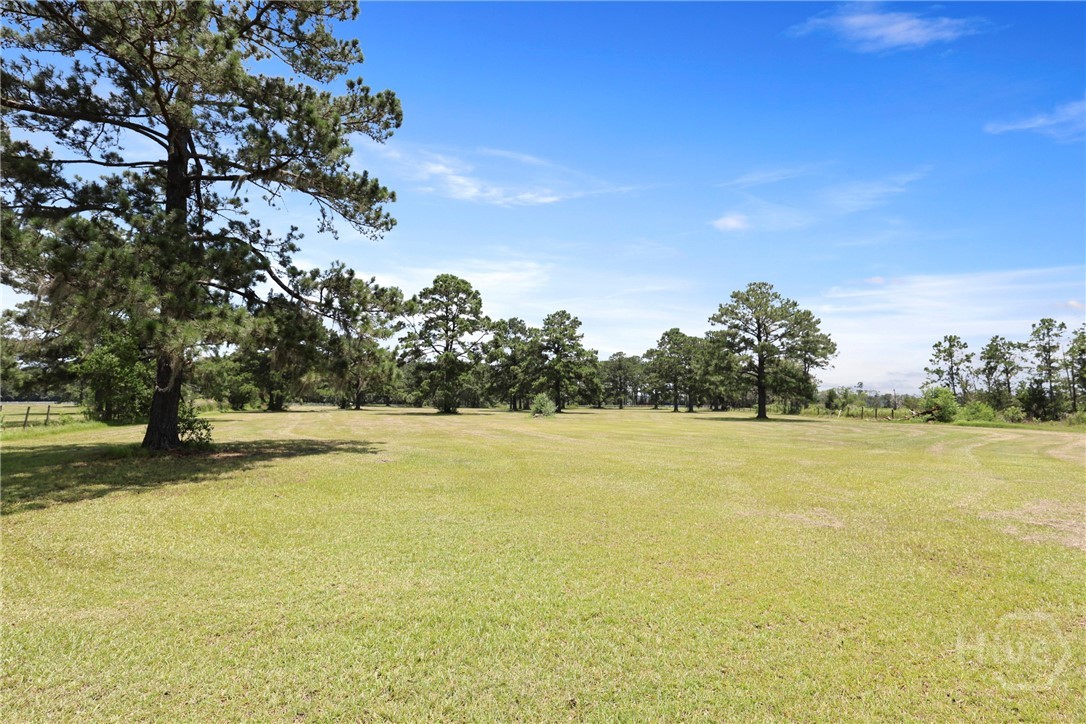 5747 Ogeechee Road, Savannah, GA, 31405