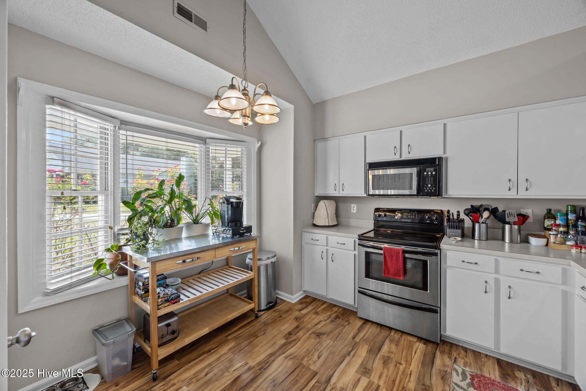 18-web-or-mls-0C0A9958