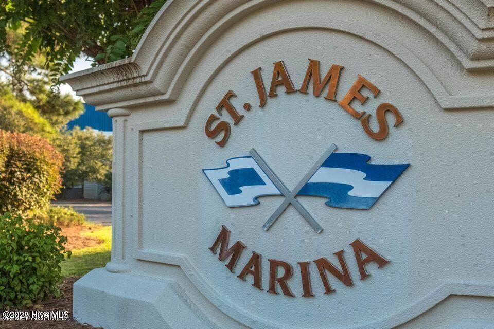 100479094 | Photo 65