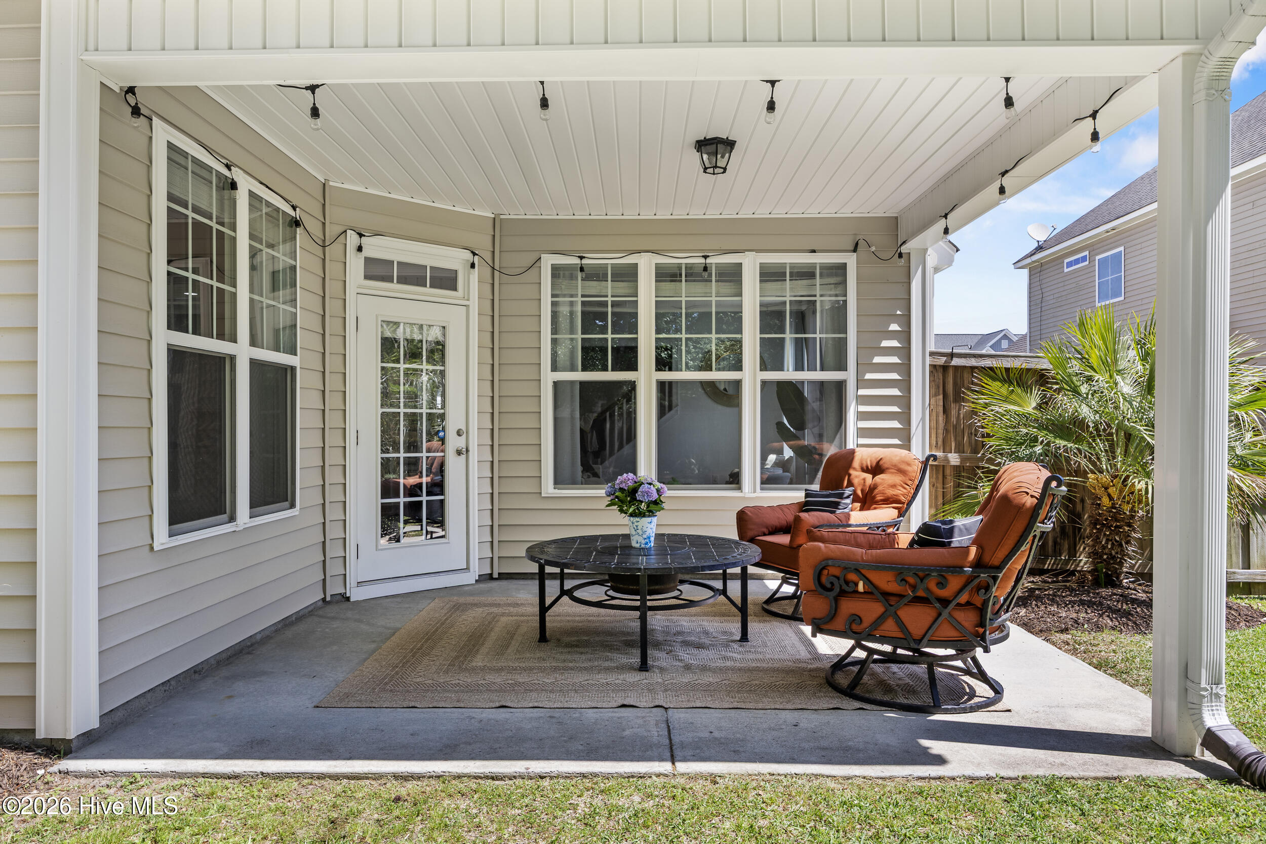 100554590 | Photo 55