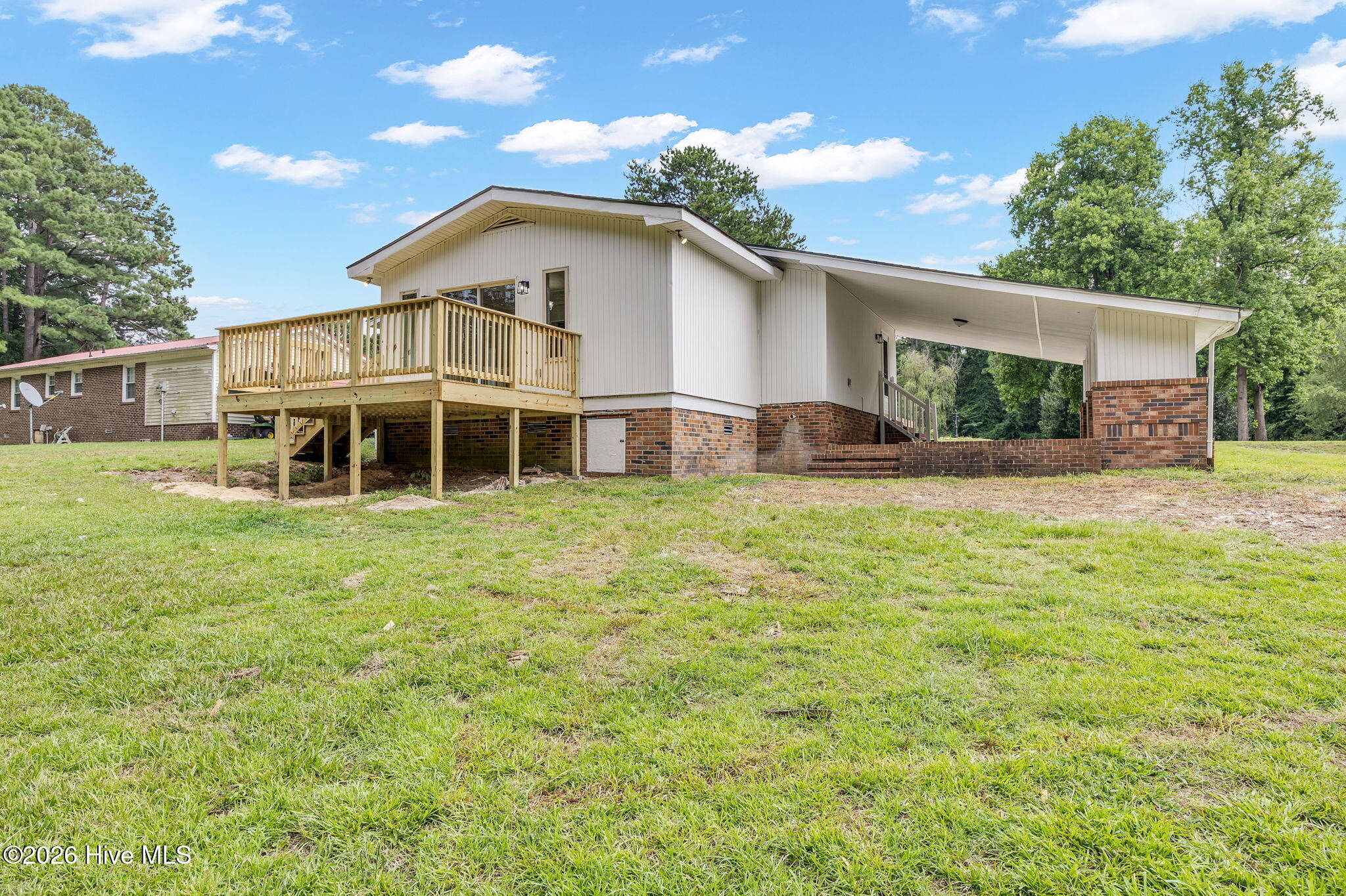 Exterior photo of 503 Rollingwood Drive, Dudley, NC 28333. MLS: 100590509