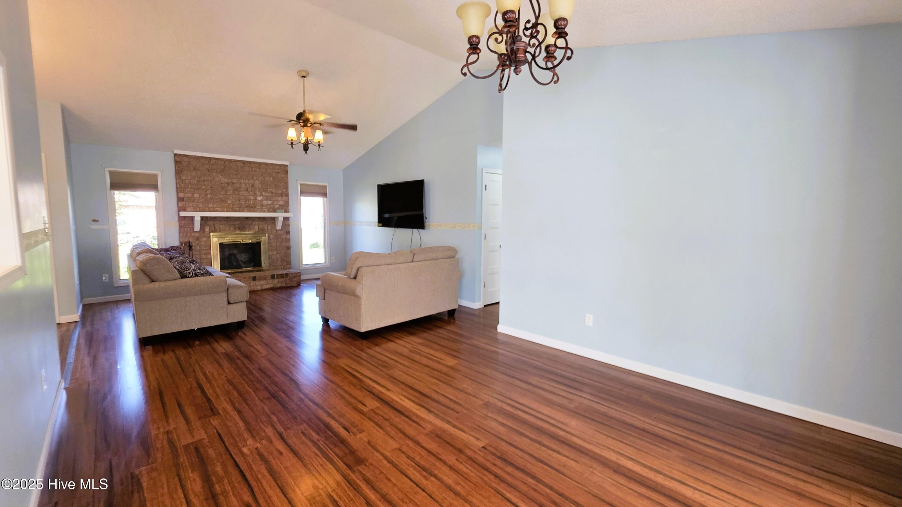 Homes for sale in New Bern, NC | 812 Pelican Dr, New Bern, NC 28560 | MLS# 100533040