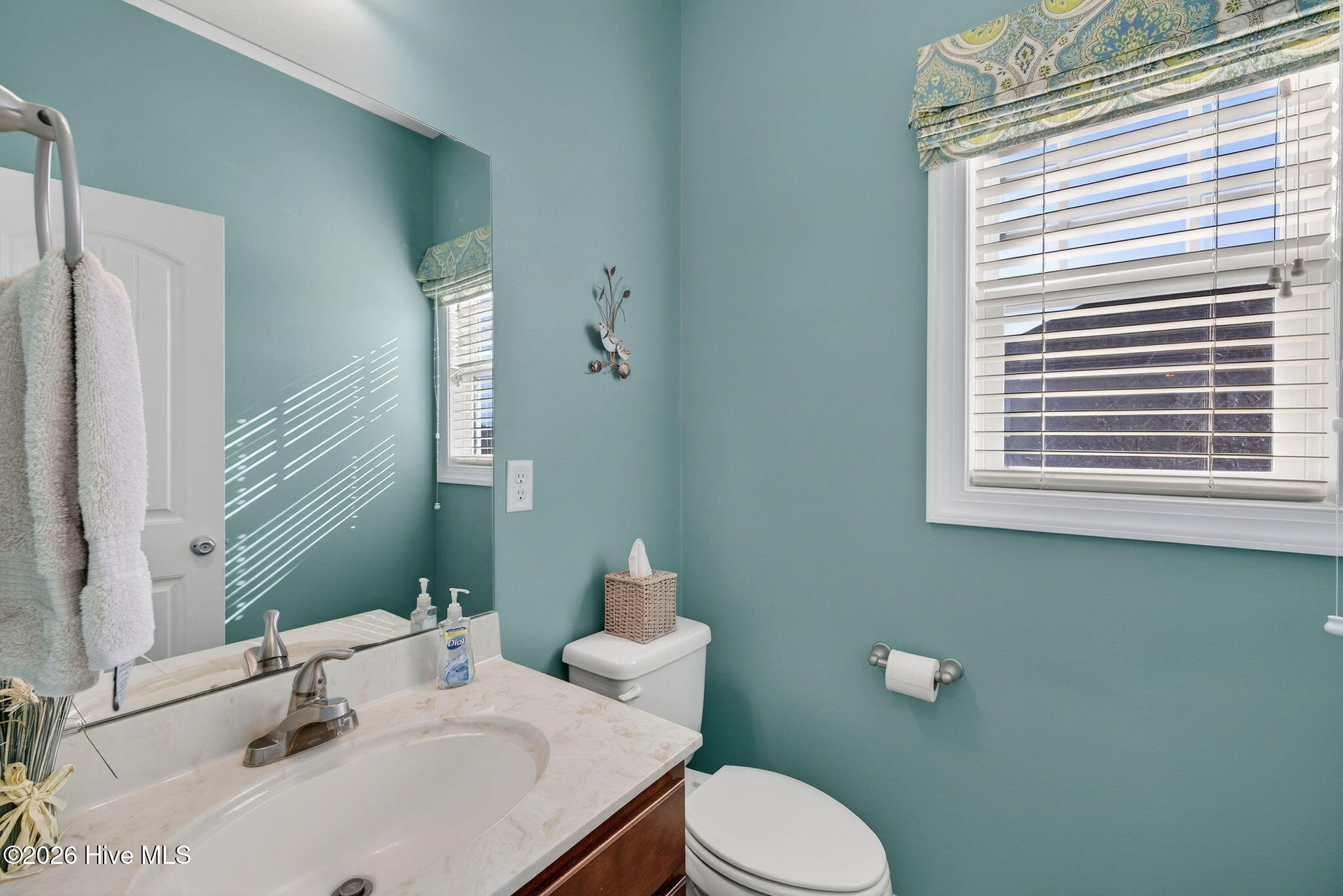 100549584 | Photo 49