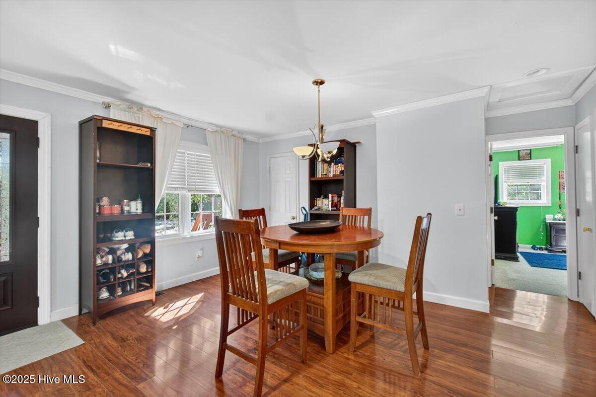 100539192 | Photo 24