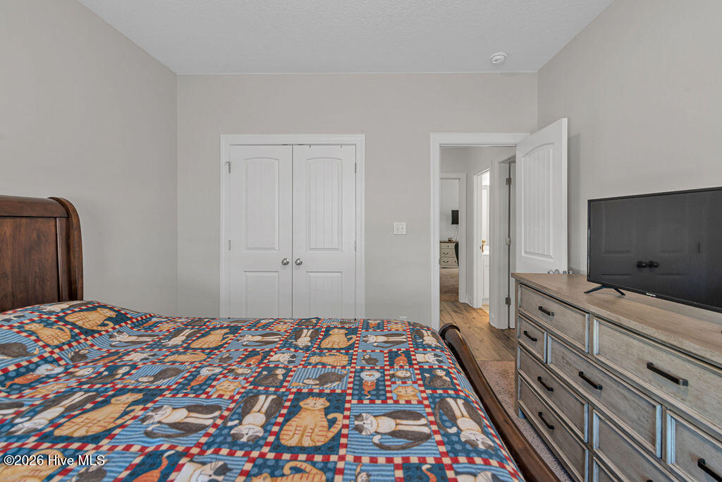 100549970 | Photo 37