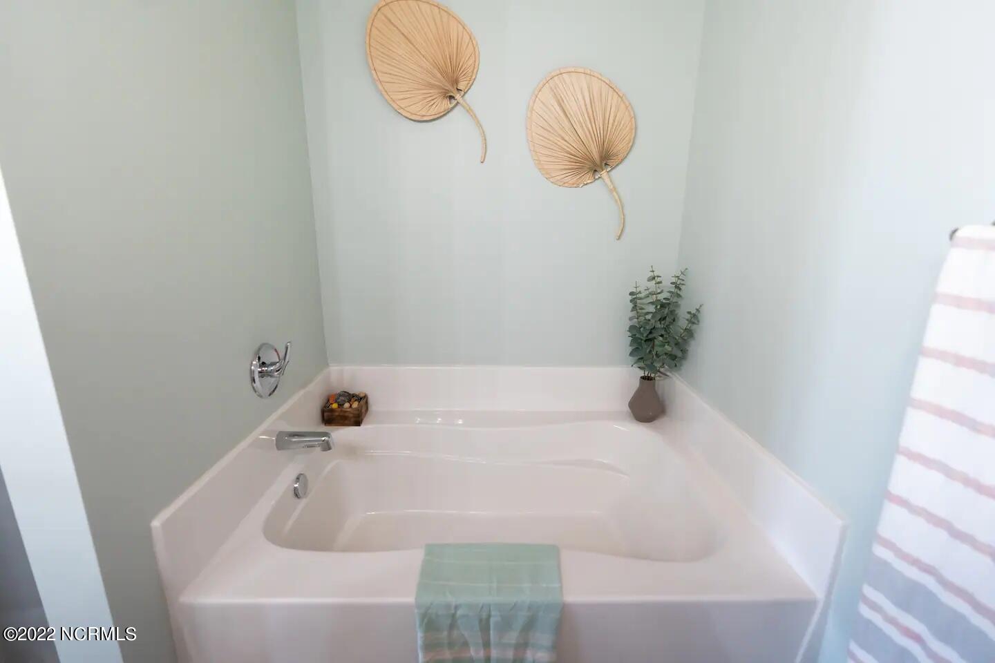 100566513 | Photo 16