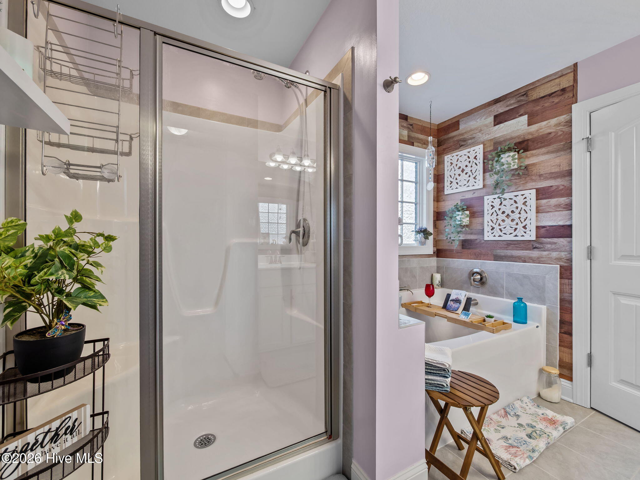 100554631 | Photo 21