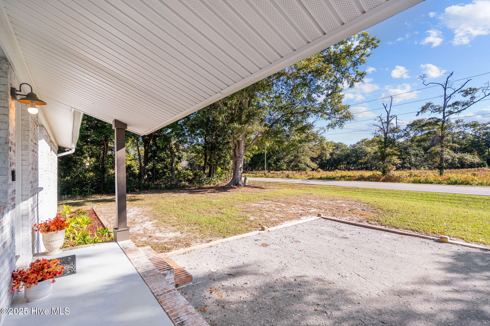 100538027 | Photo 13