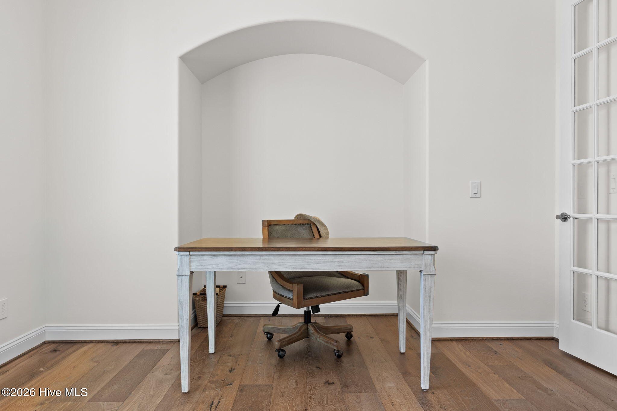 100566563 | Photo 27