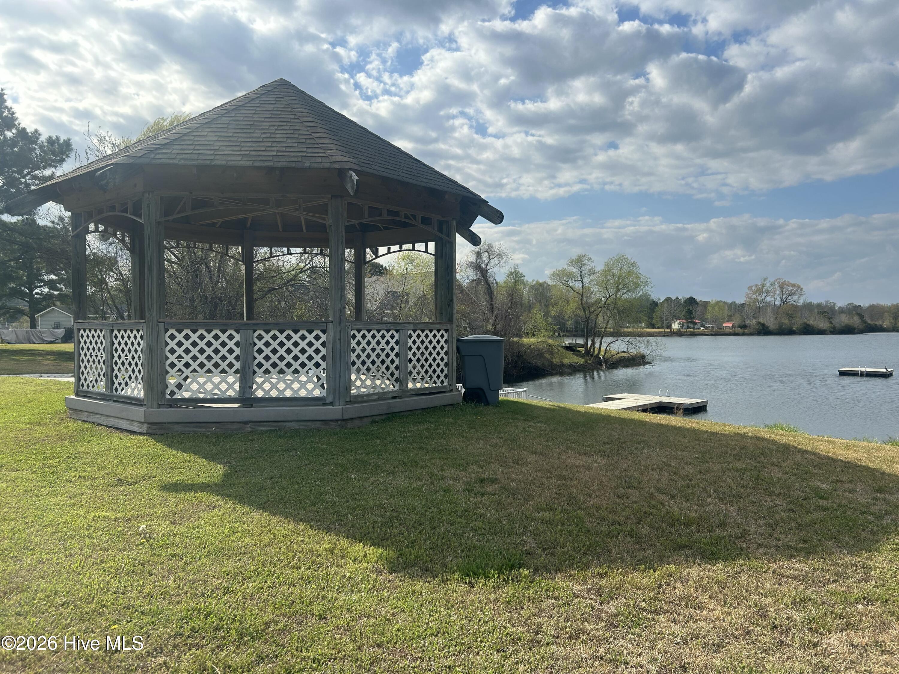 205 Antioch Lakes Road,New Bern