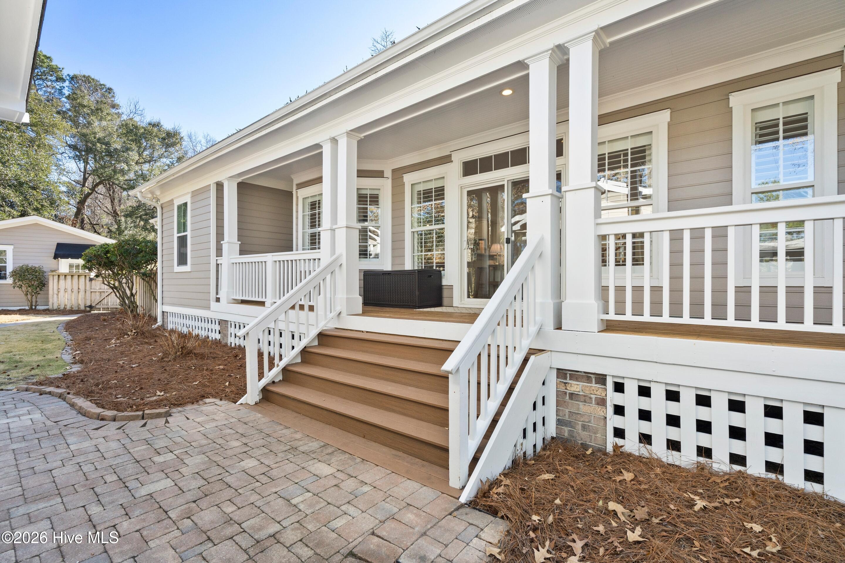 100549669 | Photo 58