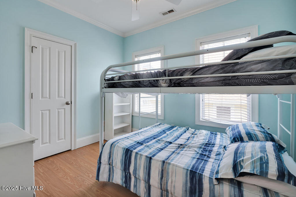 100531448 | Photo 33