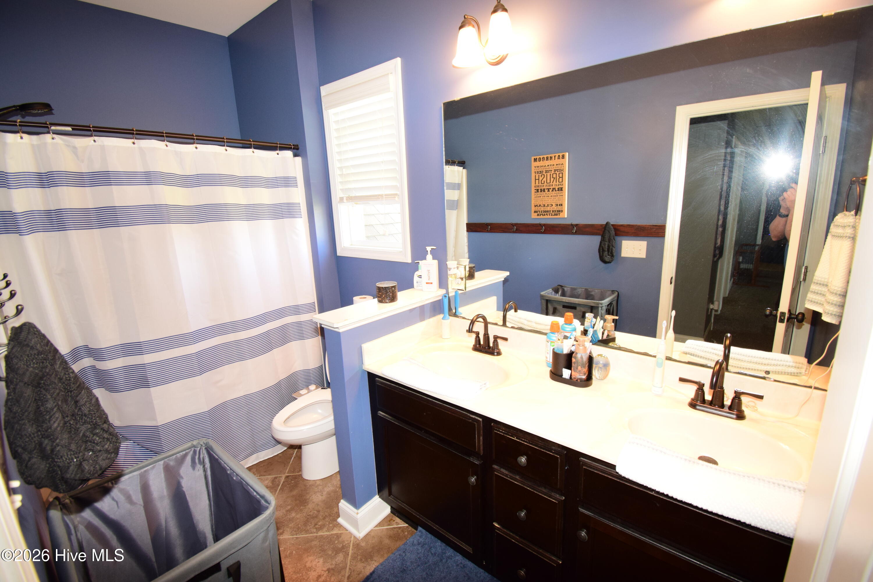 100566647 | Photo 42