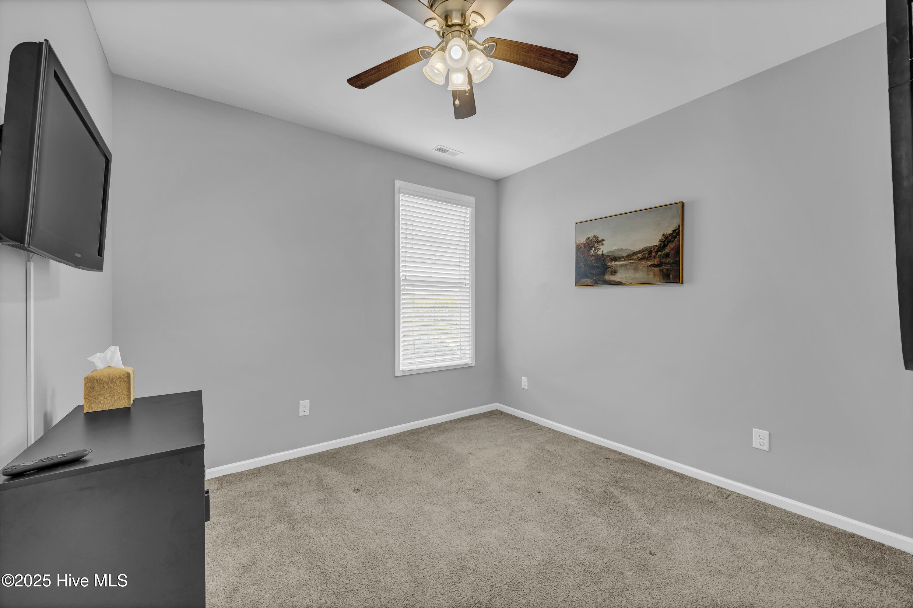 100543759 | Photo 10