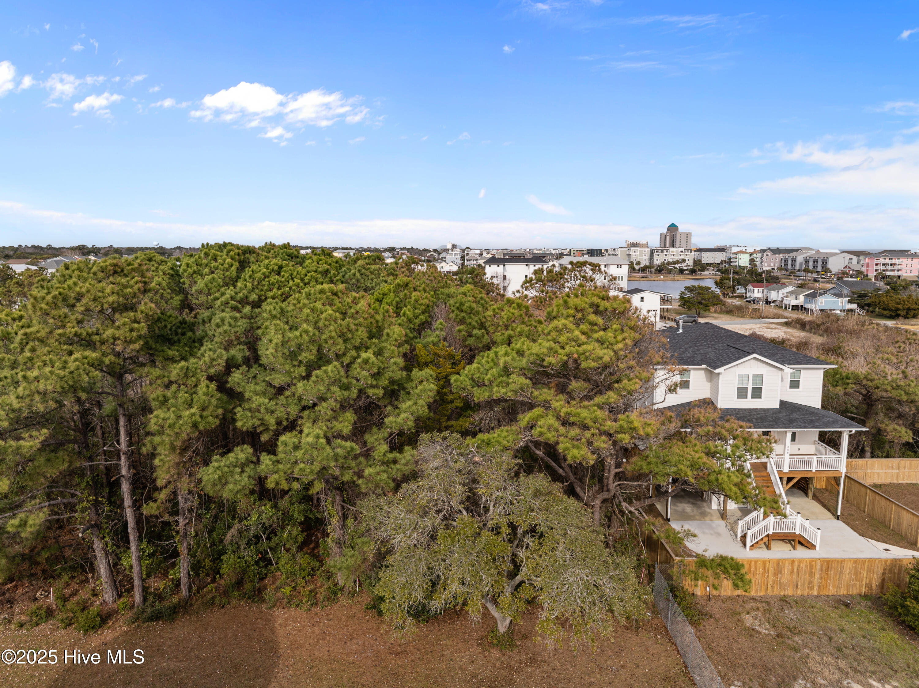 207 Sumter Avenue, Carolina Beach, NC, 28428