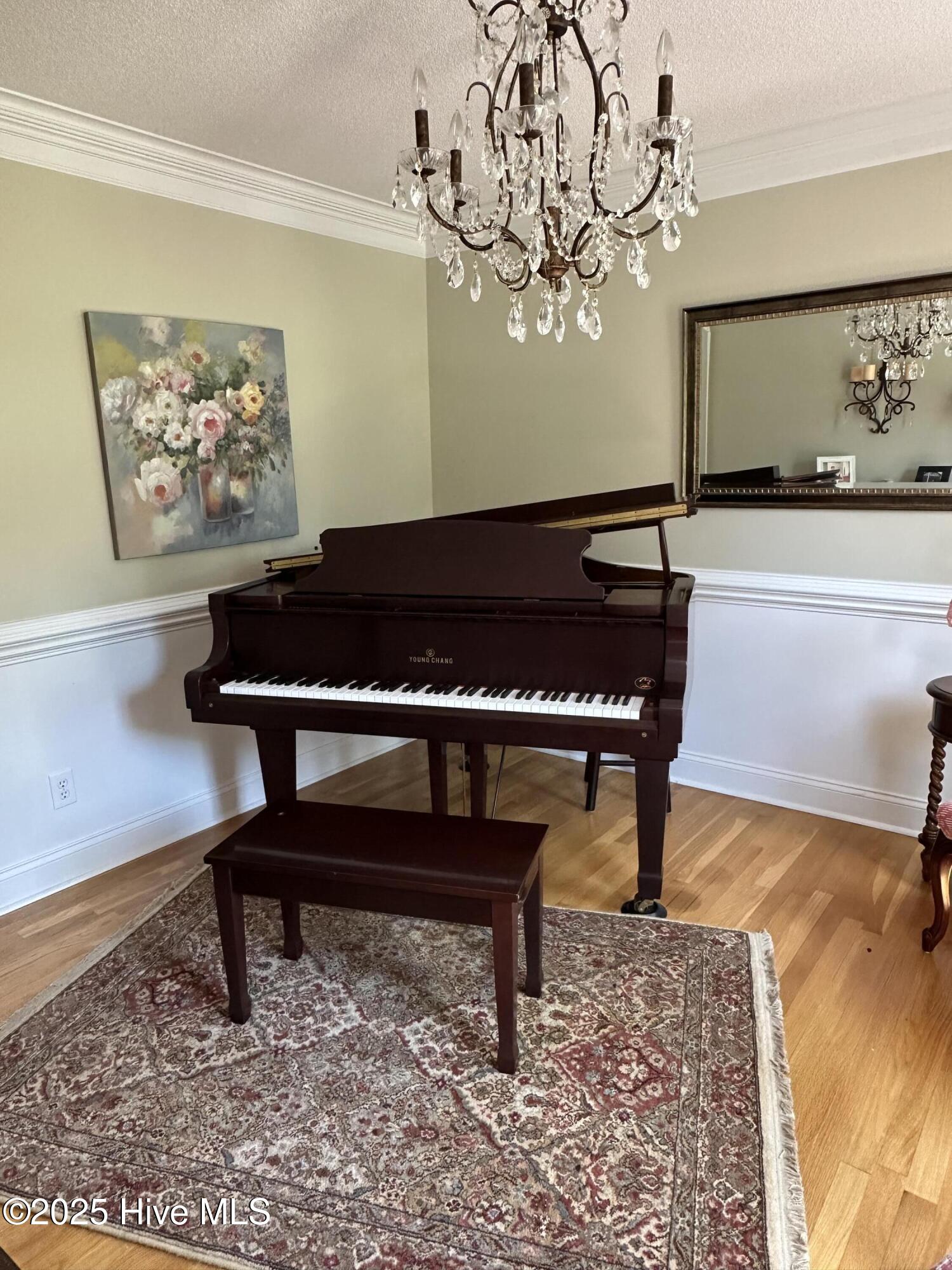 100514130 | Photo 49