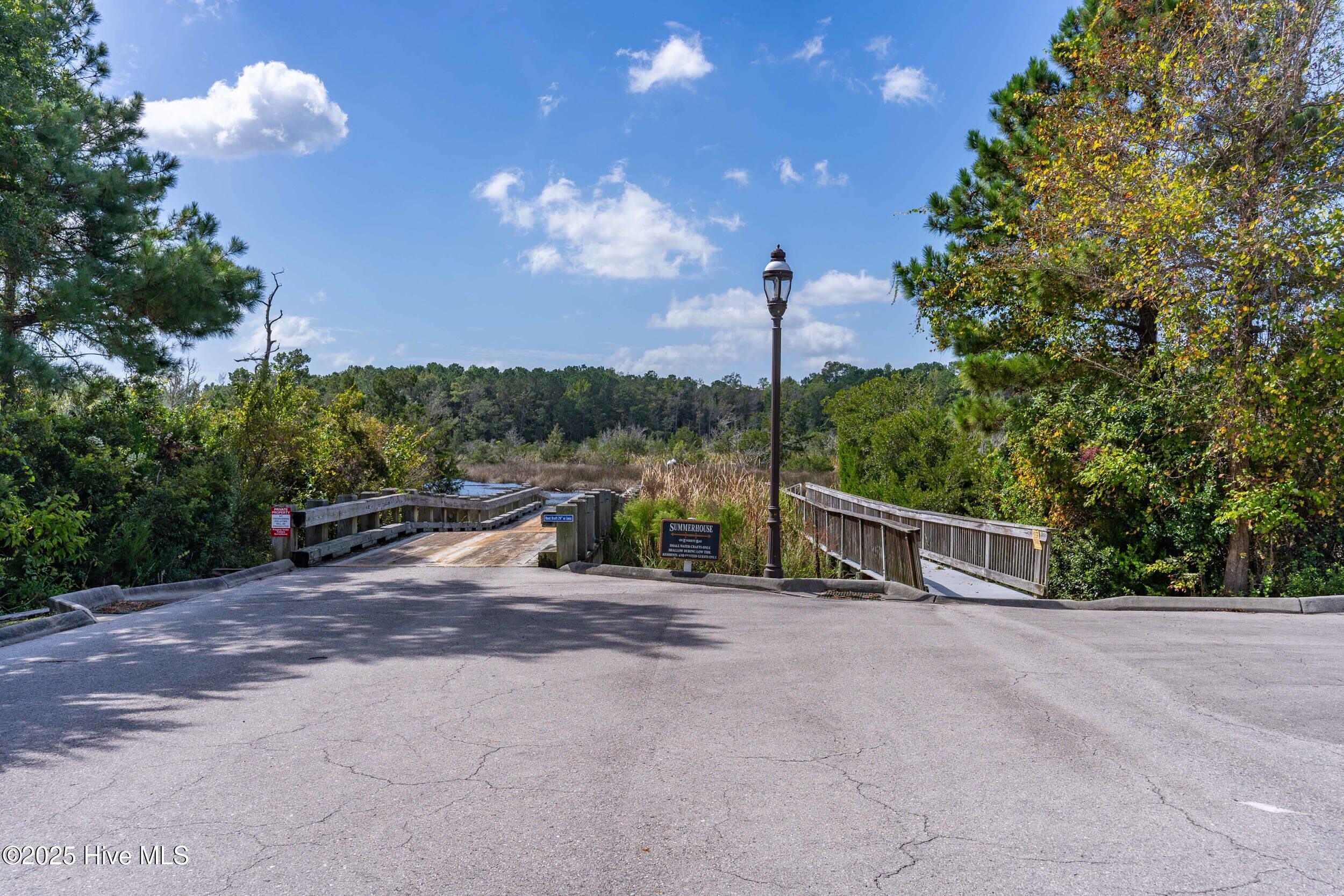 100535117 | Photo 92