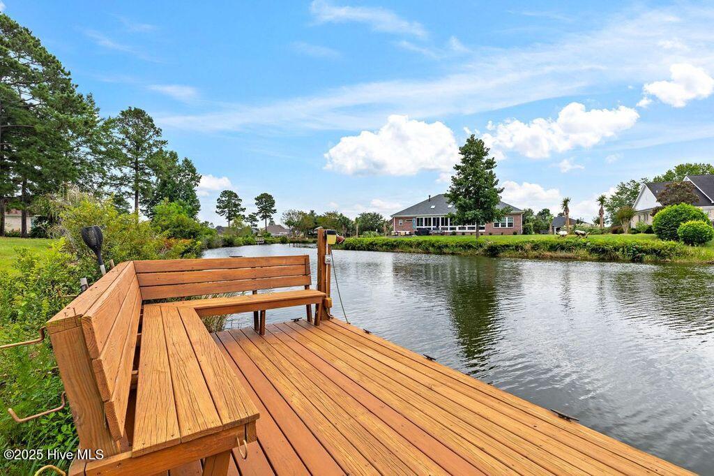 100547367 | Photo 57