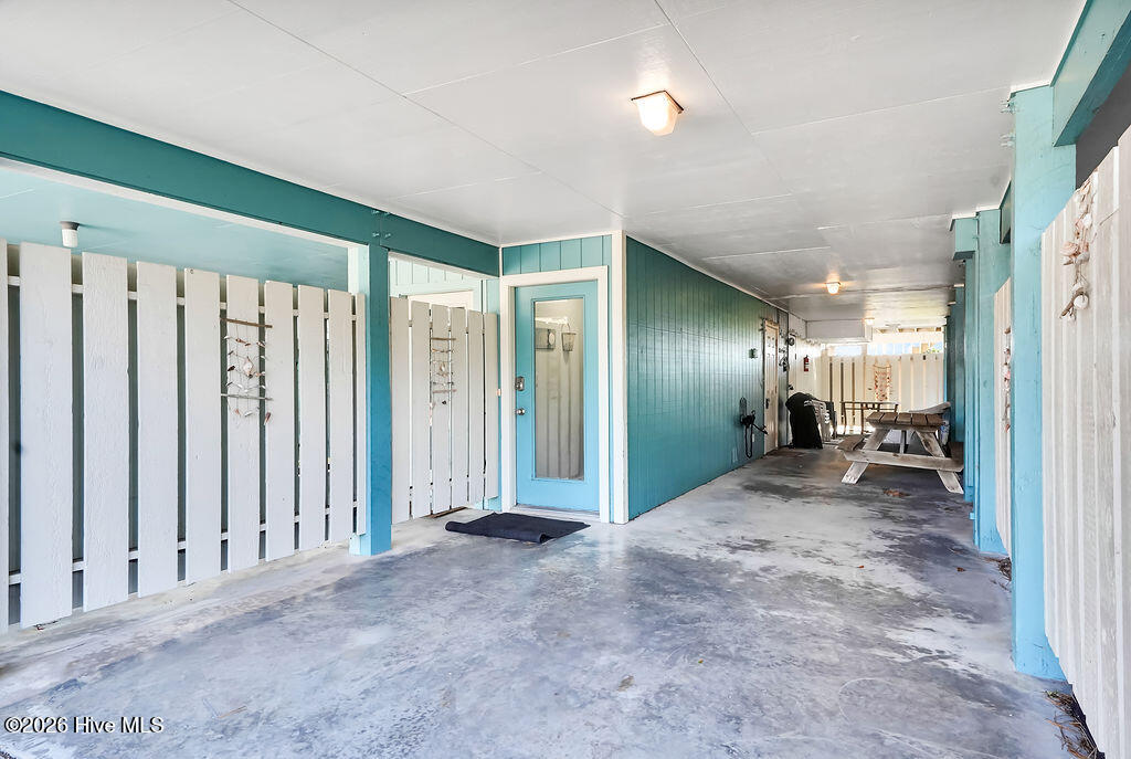 100547506 | Photo 23