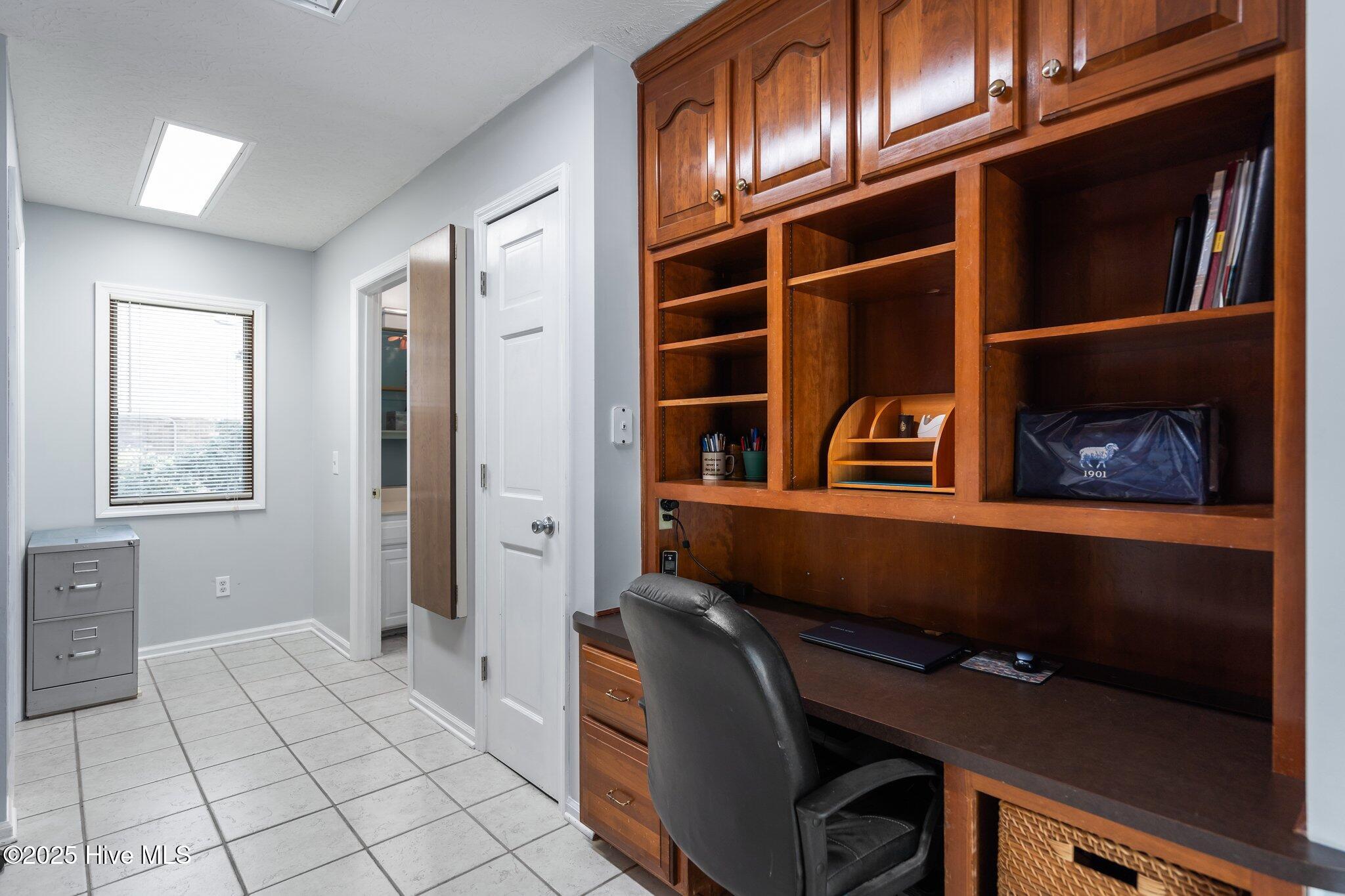 100524429 | Photo 63