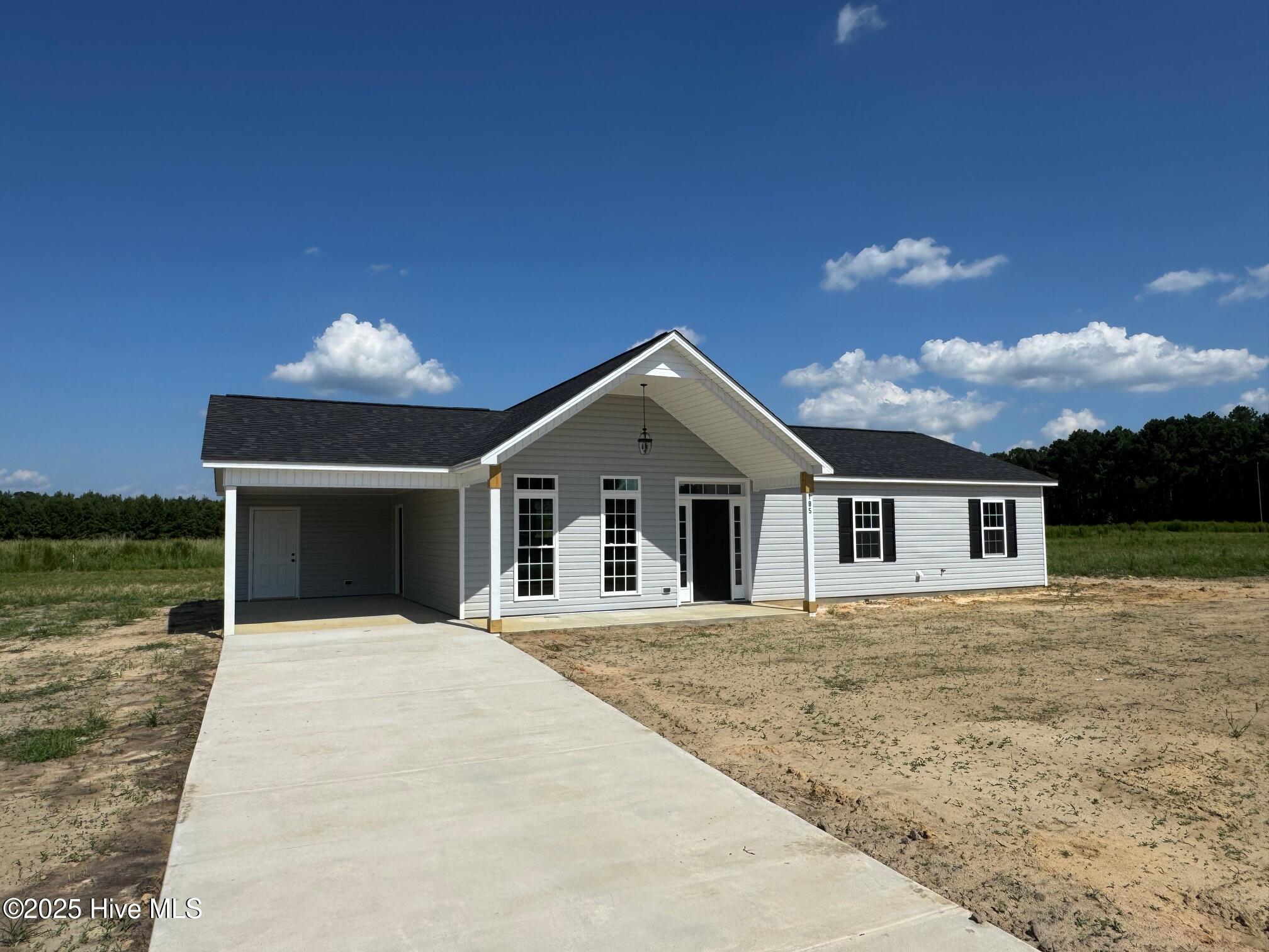 185 Lanefield Road, Warsaw, NC 28398 – photo 2: IMG_2979