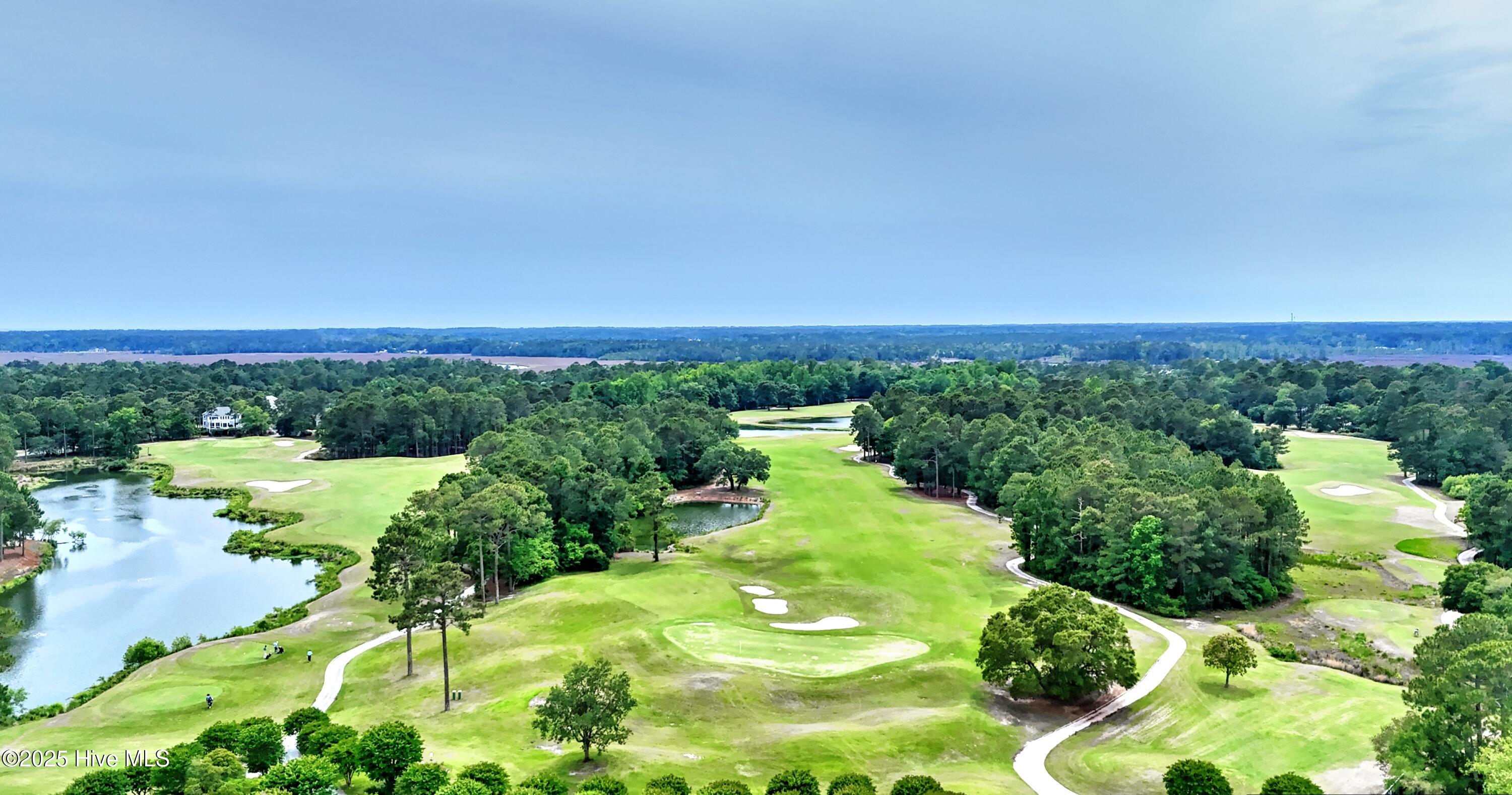 100538748 | Photo 52