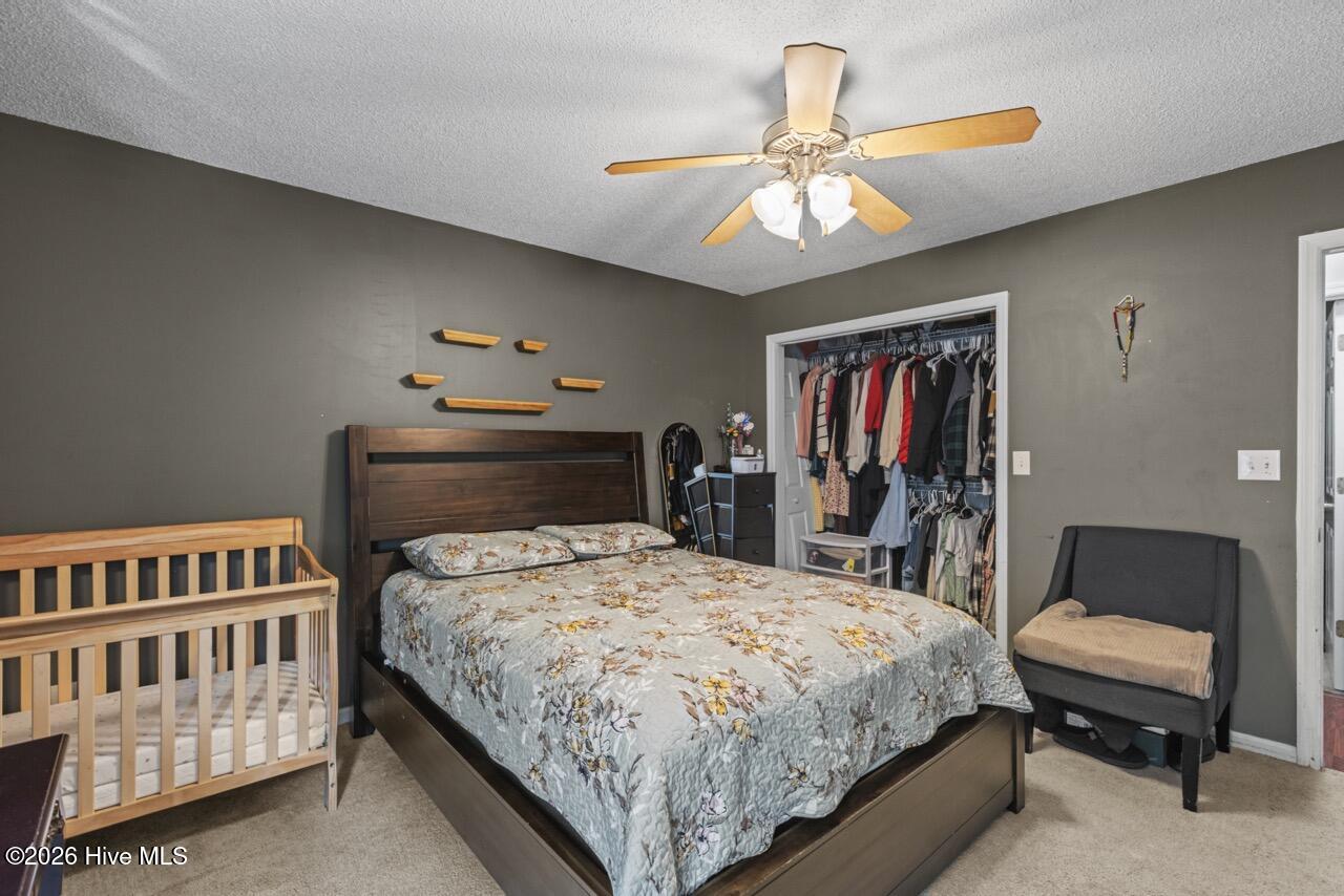 100567883 | Photo 19