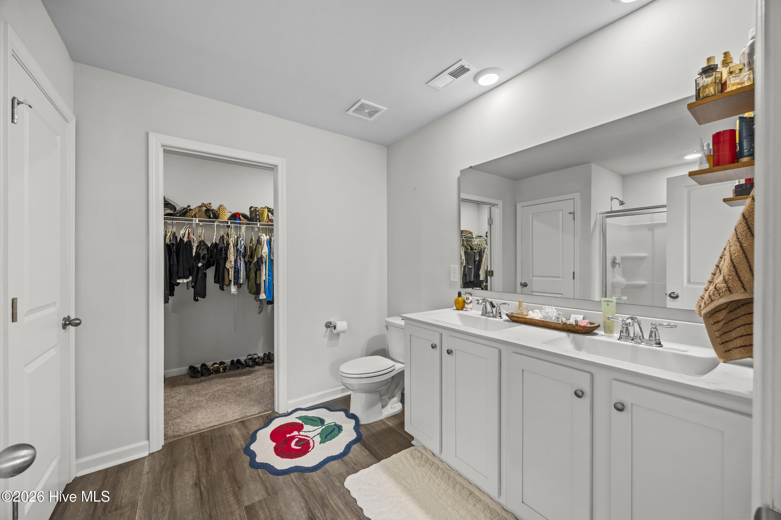 100554474 | Photo 22