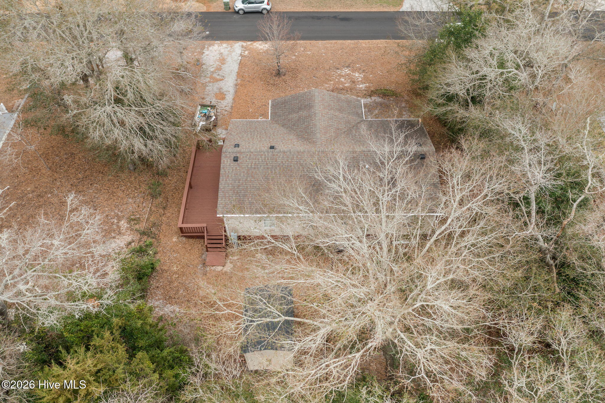 100548525 | Photo 46