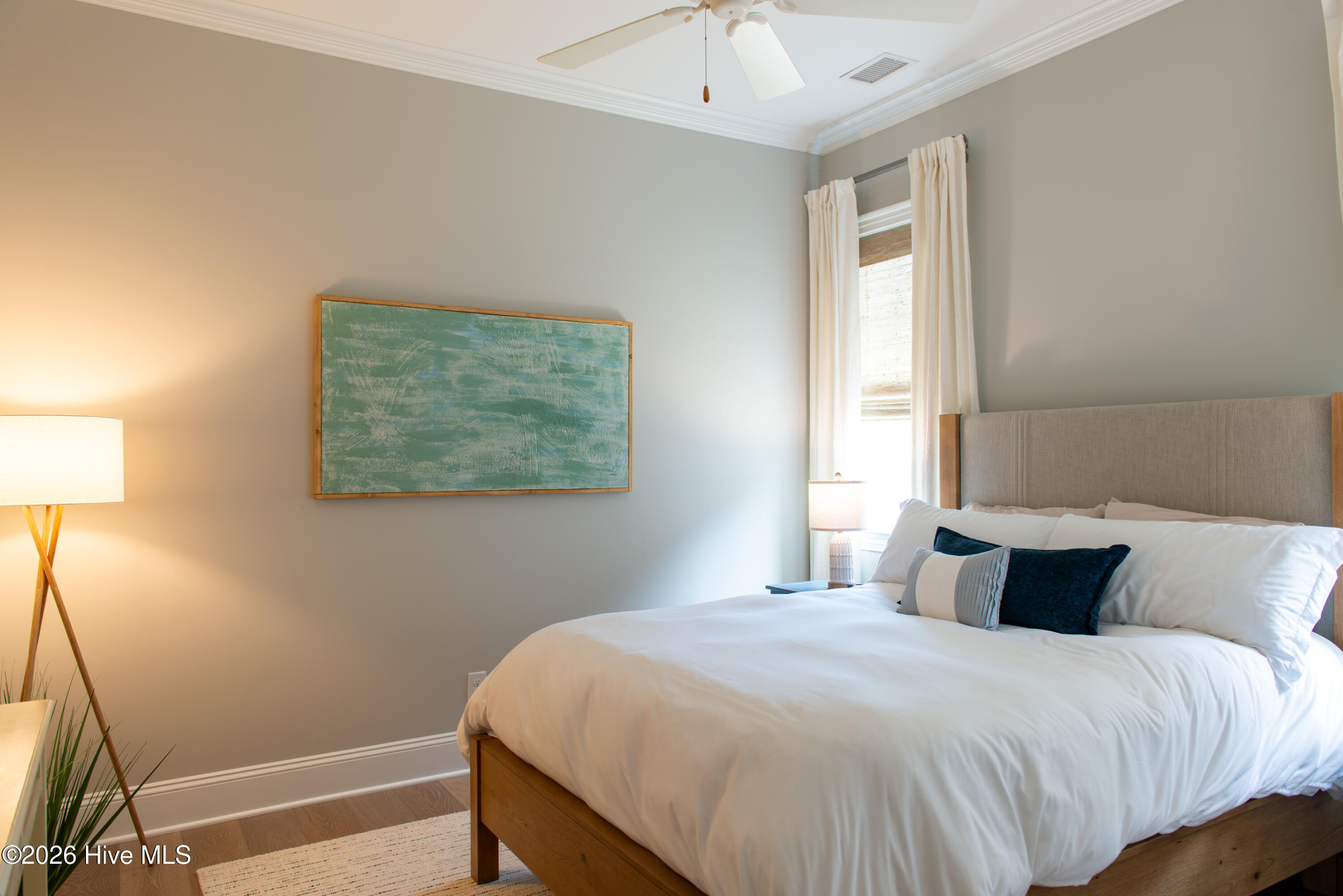 100560299 | Photo 60