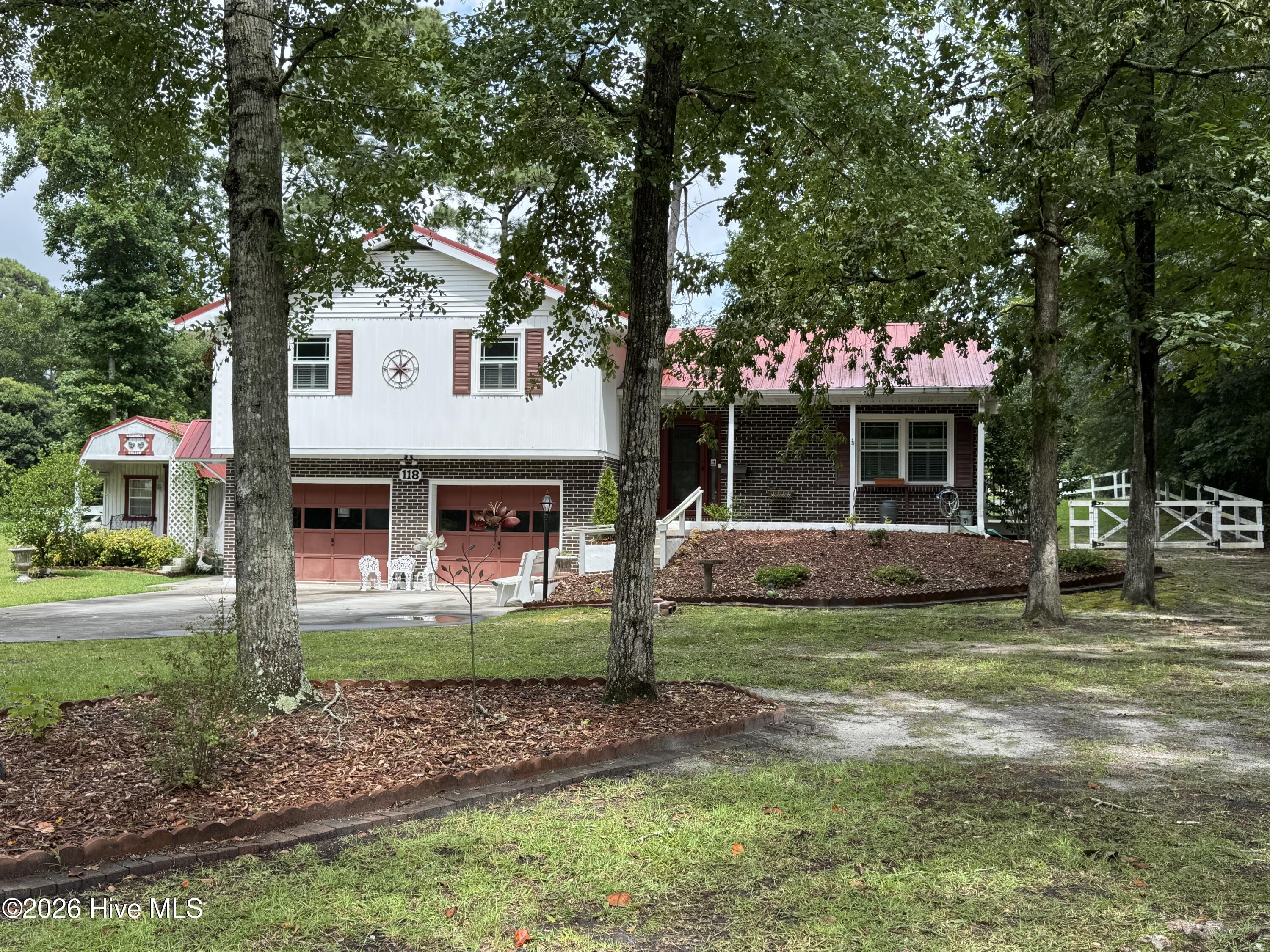 Exterior photo of 118 Oakwood Drive, Havelock, NC 28532. MLS: 100598849