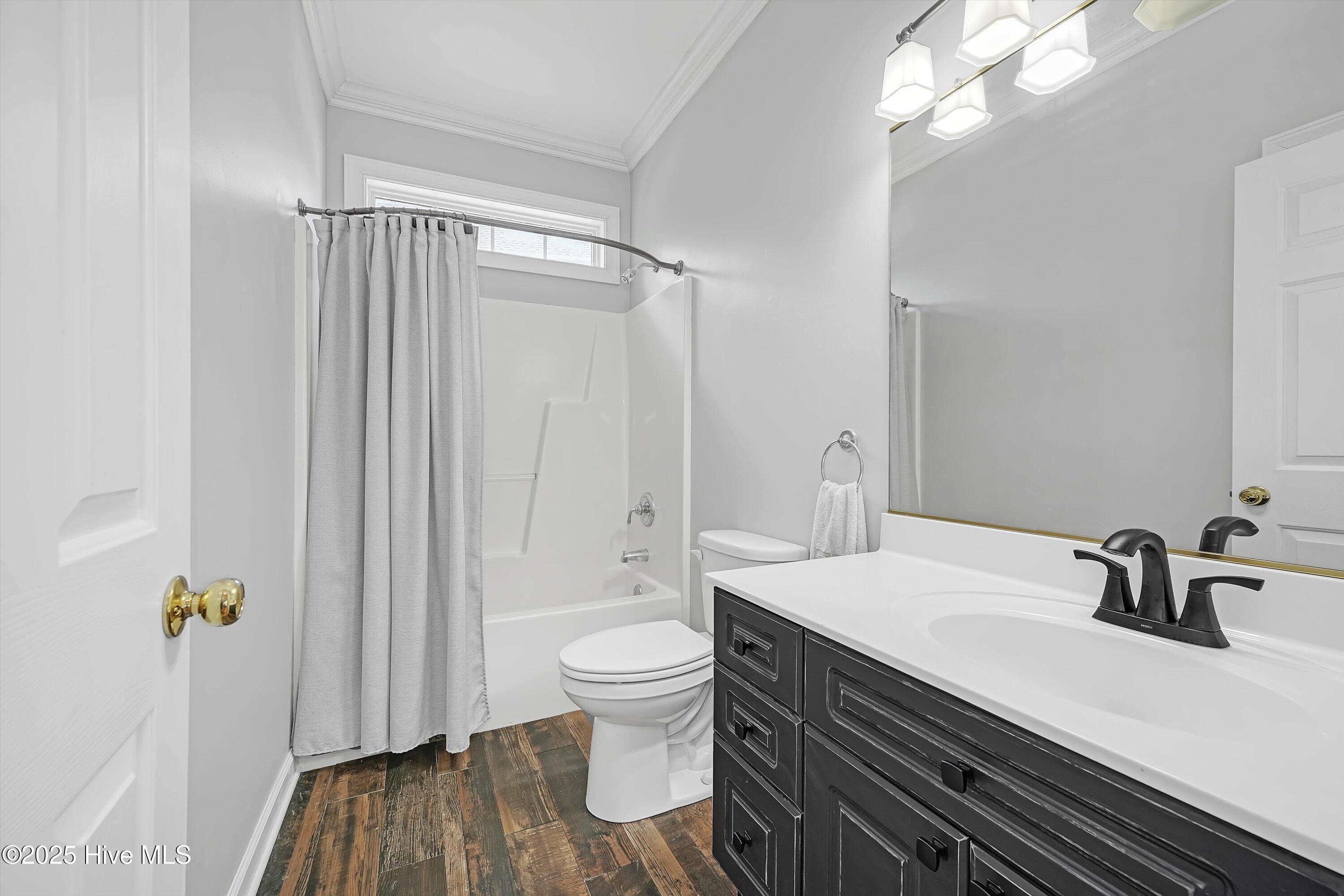 100515294 | Photo 12