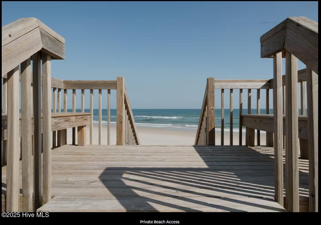 100543911 | Photo 11